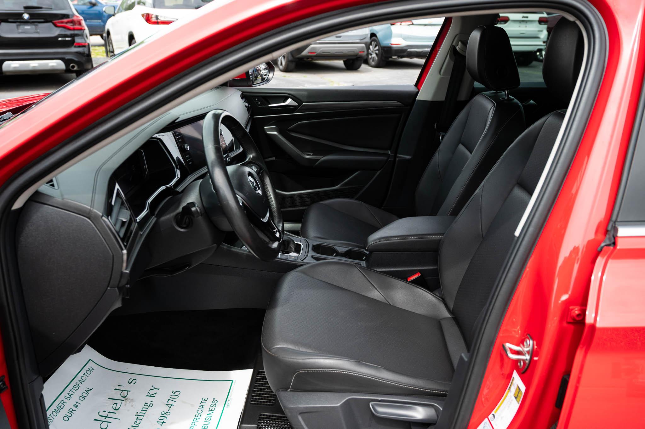 Volkswagen Jetta 1.4T SEL 8A 2019