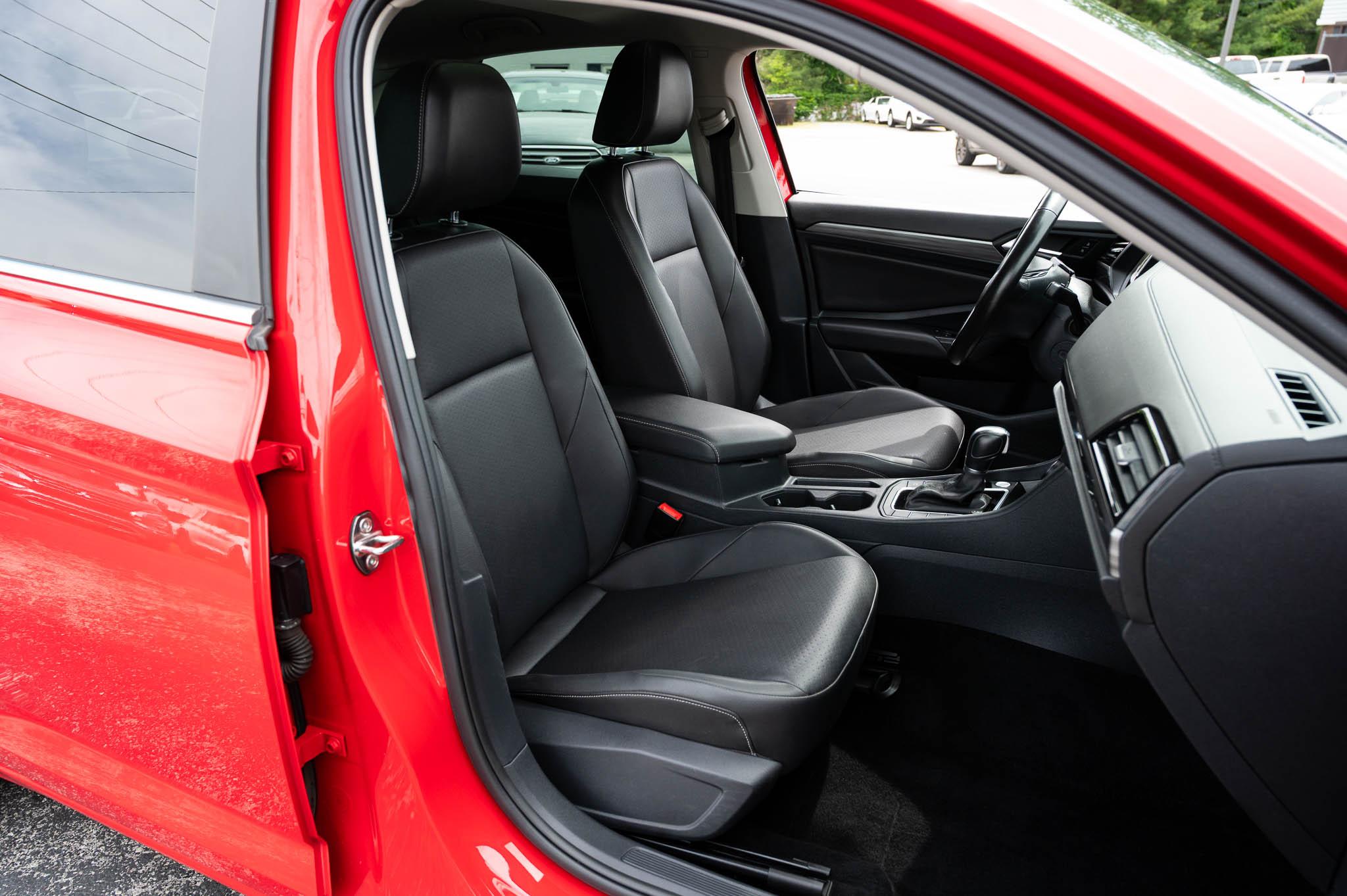 Volkswagen Jetta 1.4T SEL 8A 2019