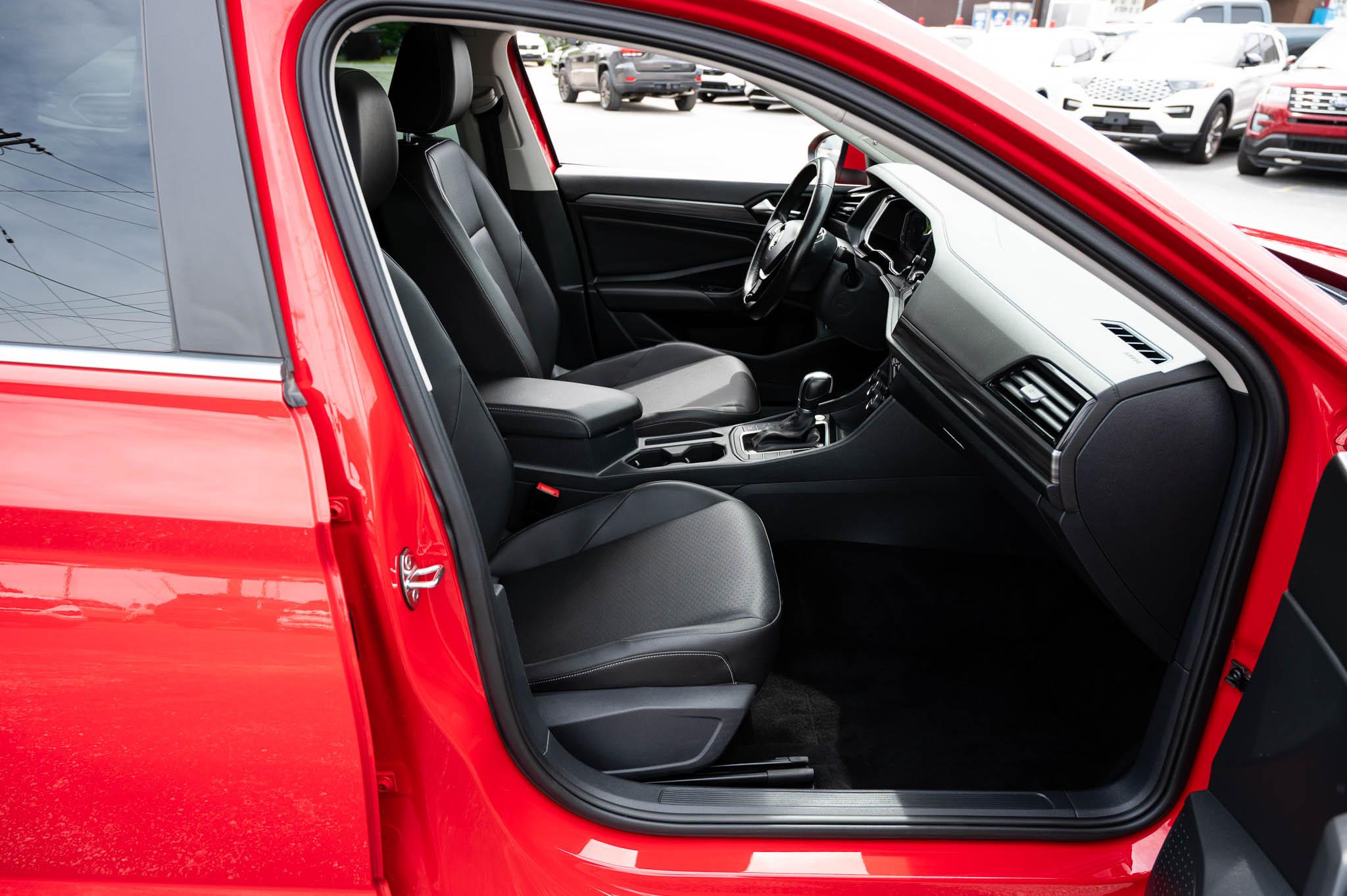 Volkswagen Jetta 1.4T SEL 8A 2019