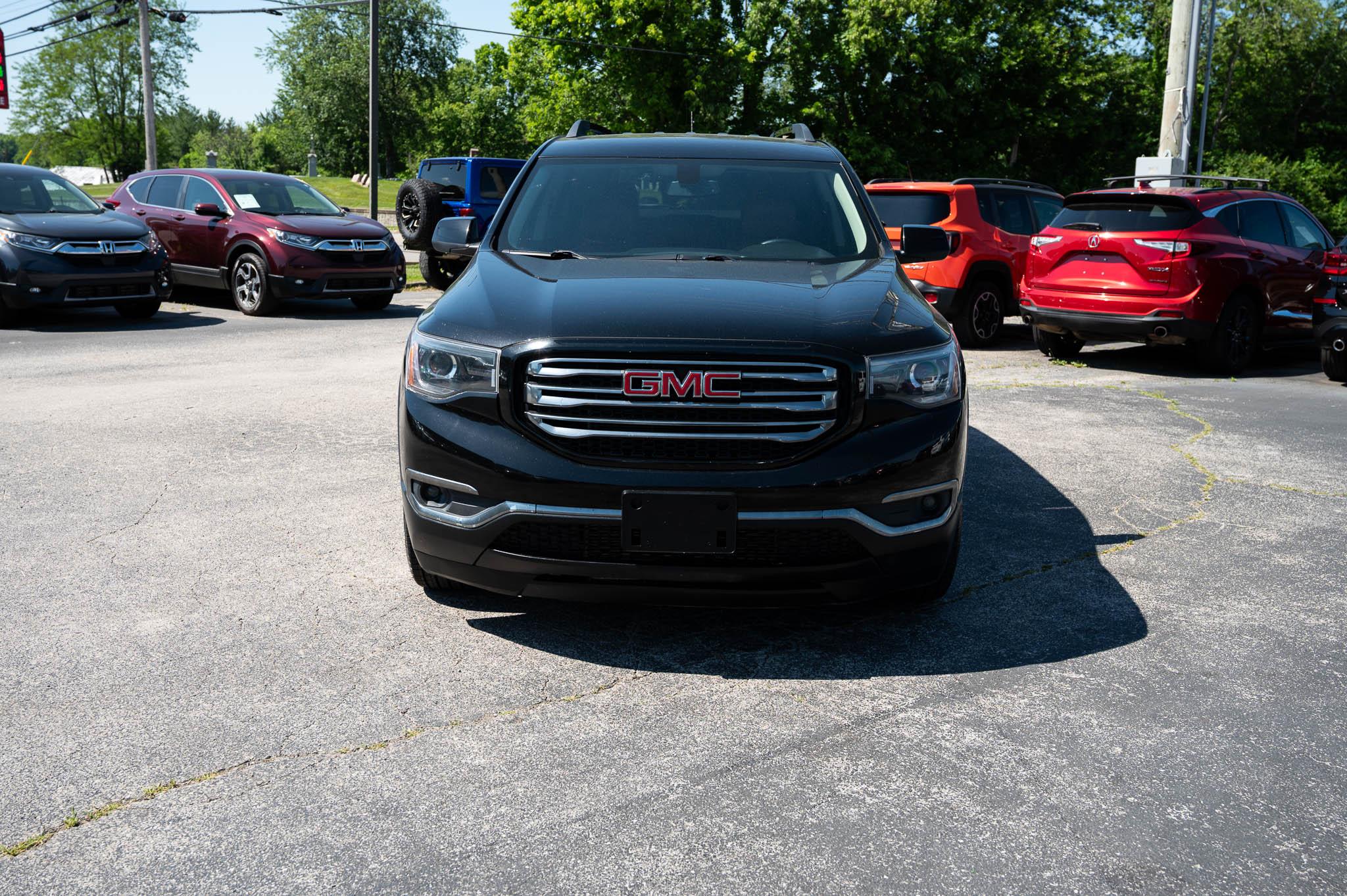 GMC Acadia All Terrain 2 AWD 2017