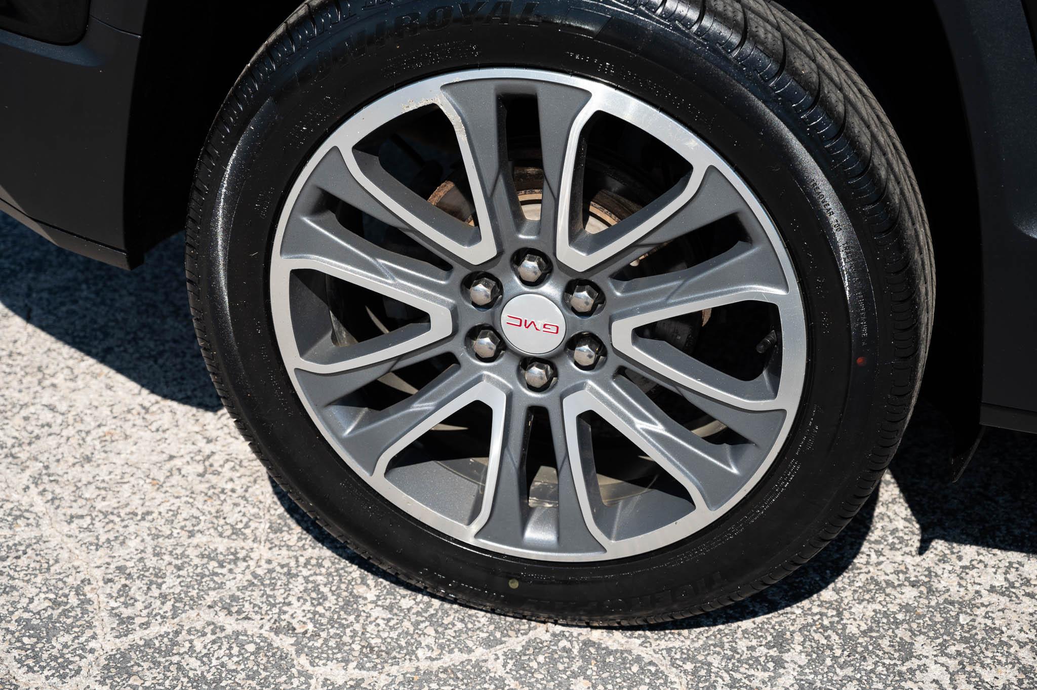 GMC Acadia All Terrain 2 AWD 2017