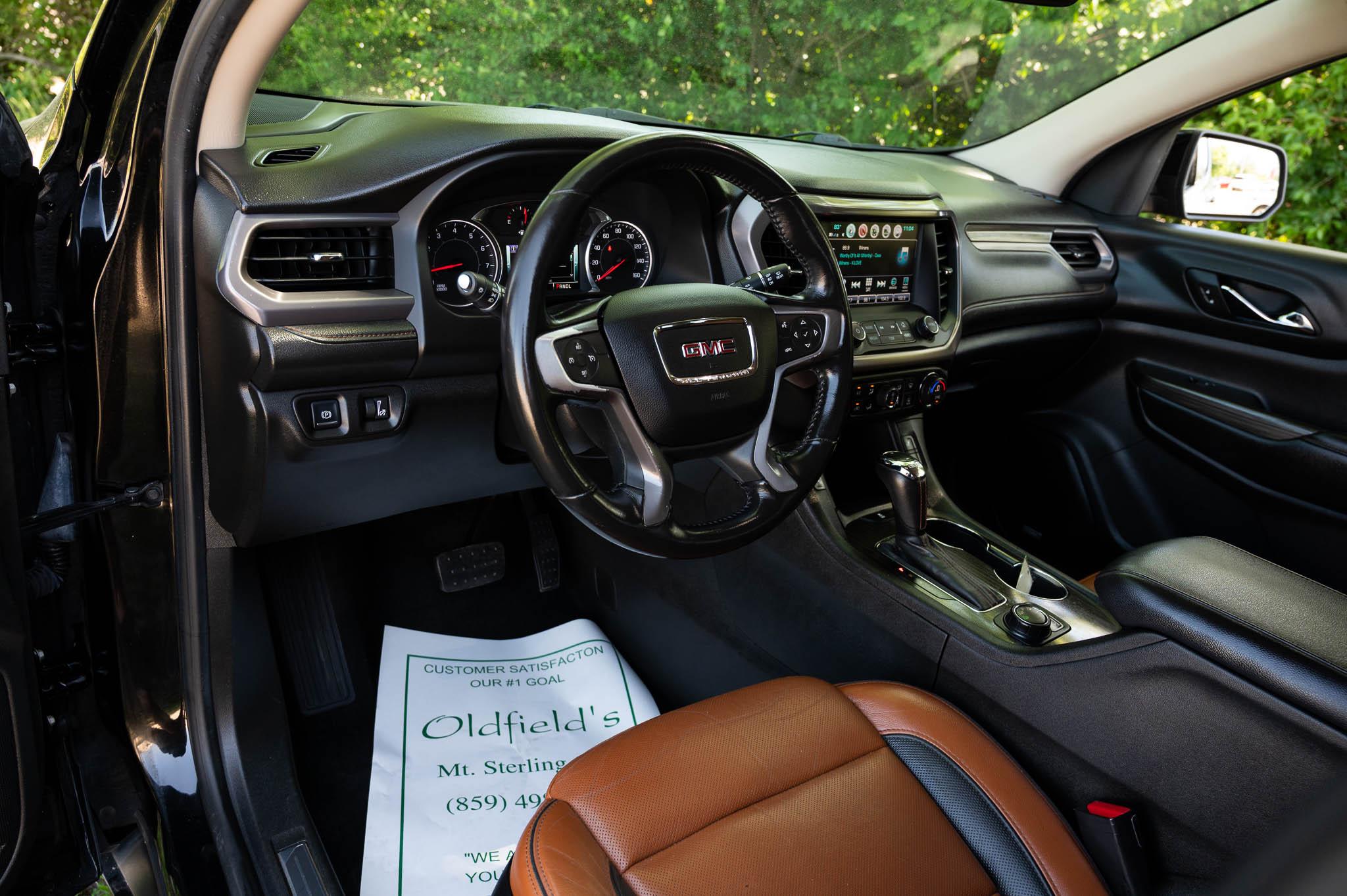 GMC Acadia All Terrain 2 AWD 2017