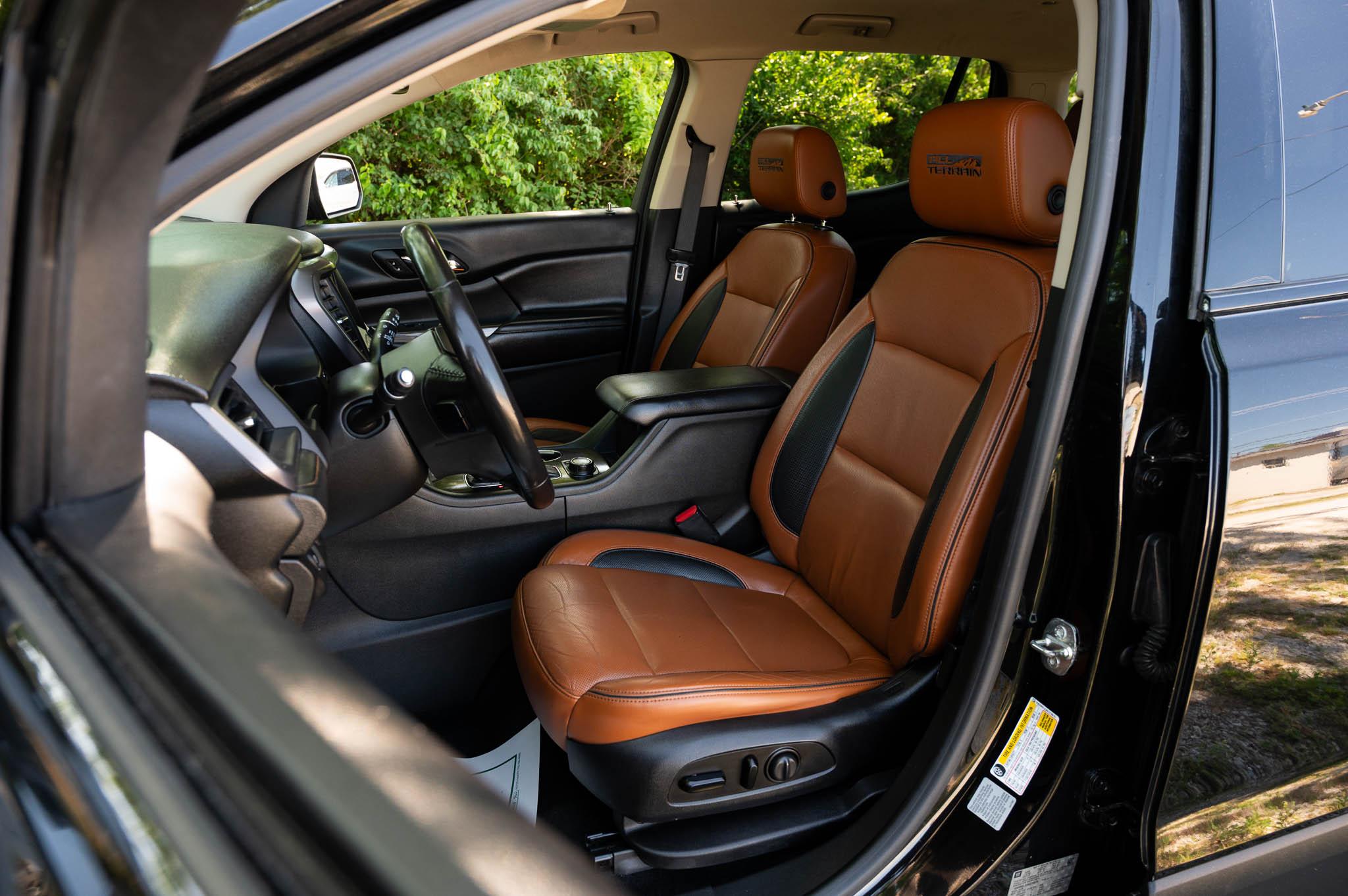GMC Acadia All Terrain 2 AWD 2017