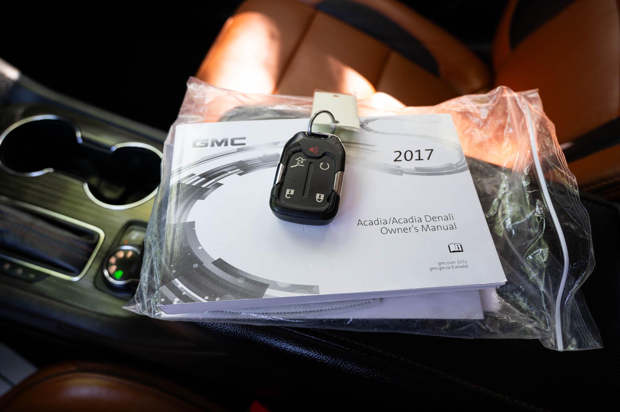 GMC Acadia All Terrain 2 AWD 2017