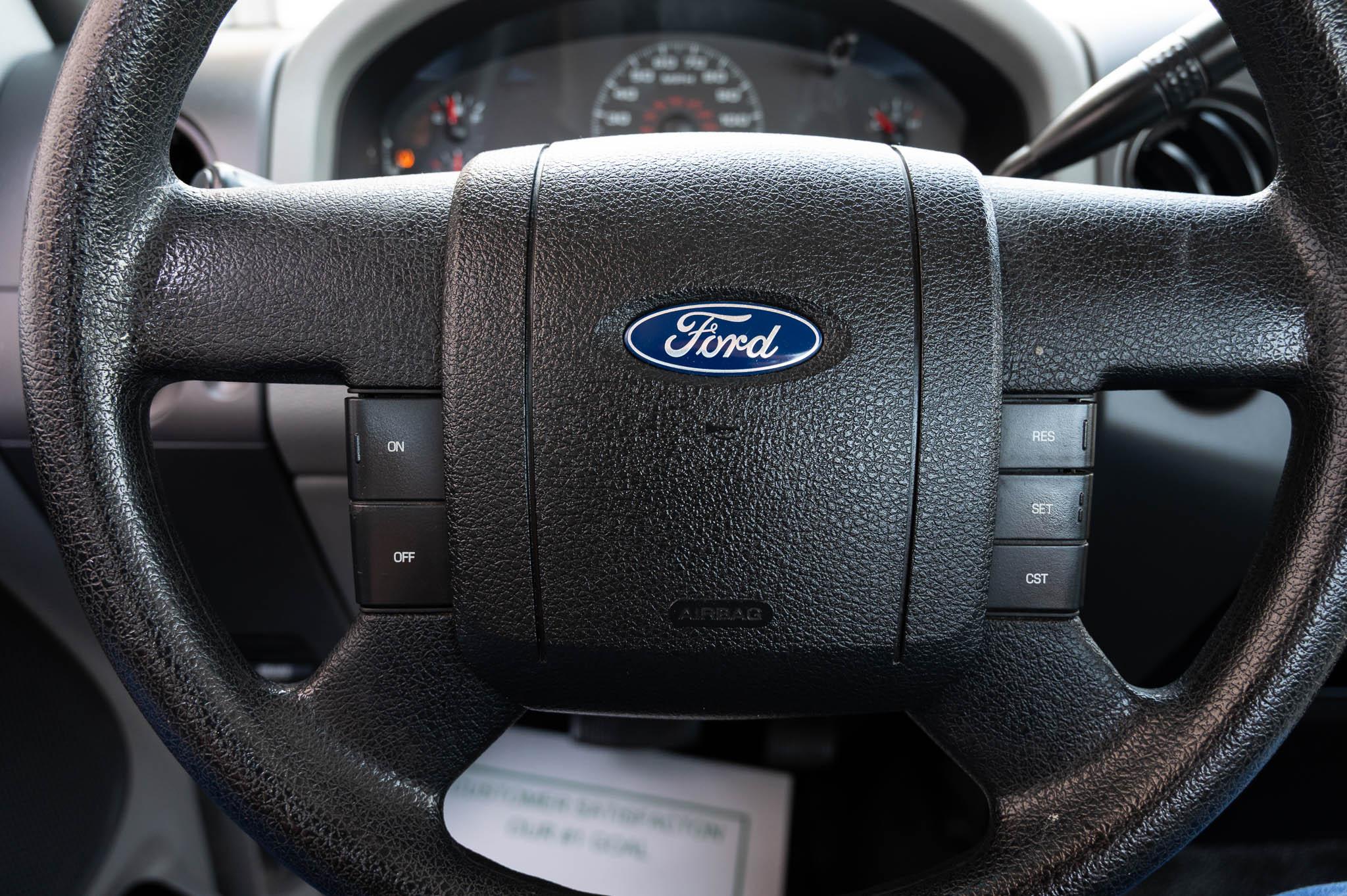Ford F-150 XL 2WD 2007