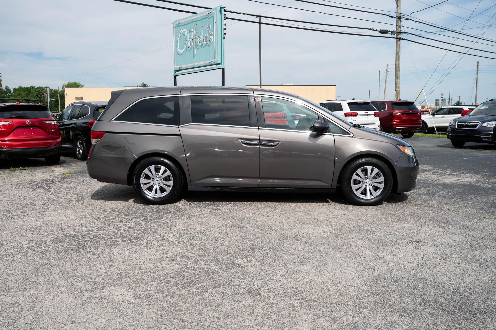 Honda Odyssey SE 2016