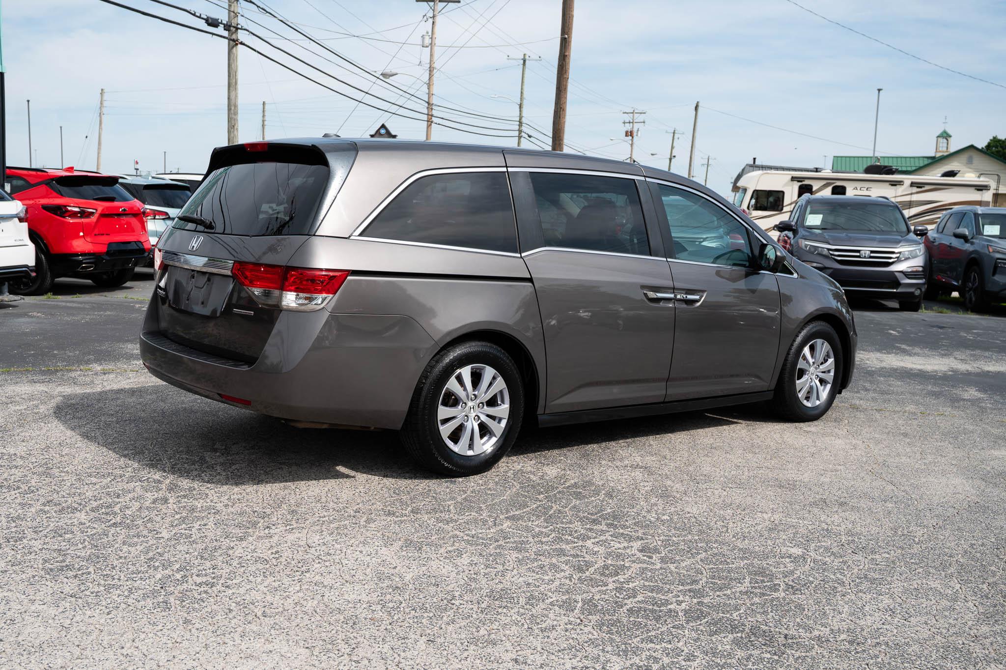 Honda Odyssey SE 2016
