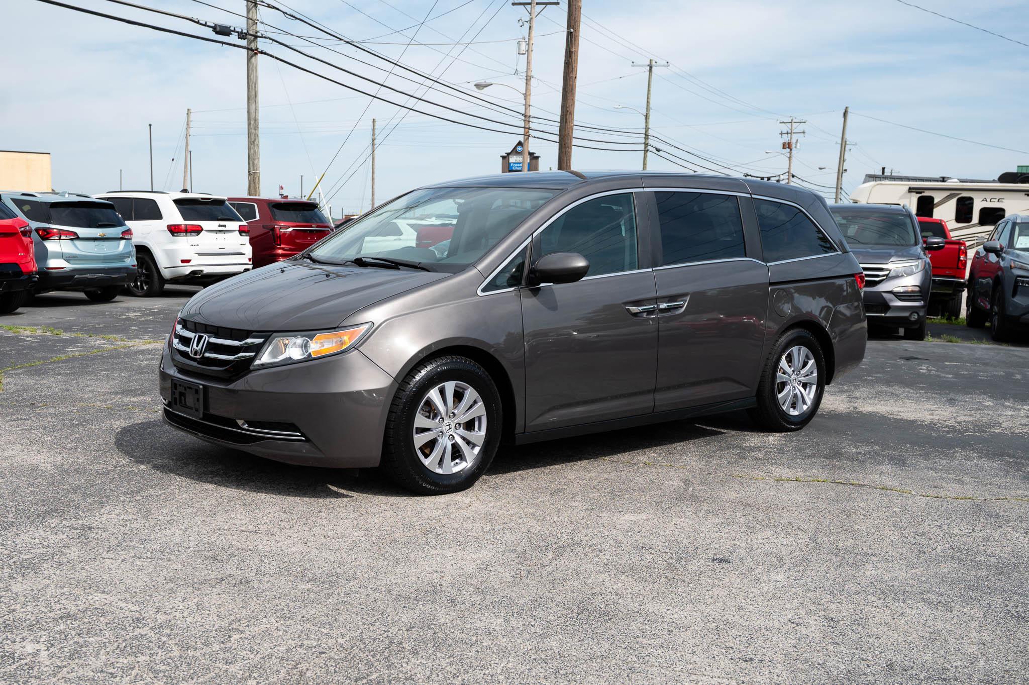 Honda Odyssey SE 2016