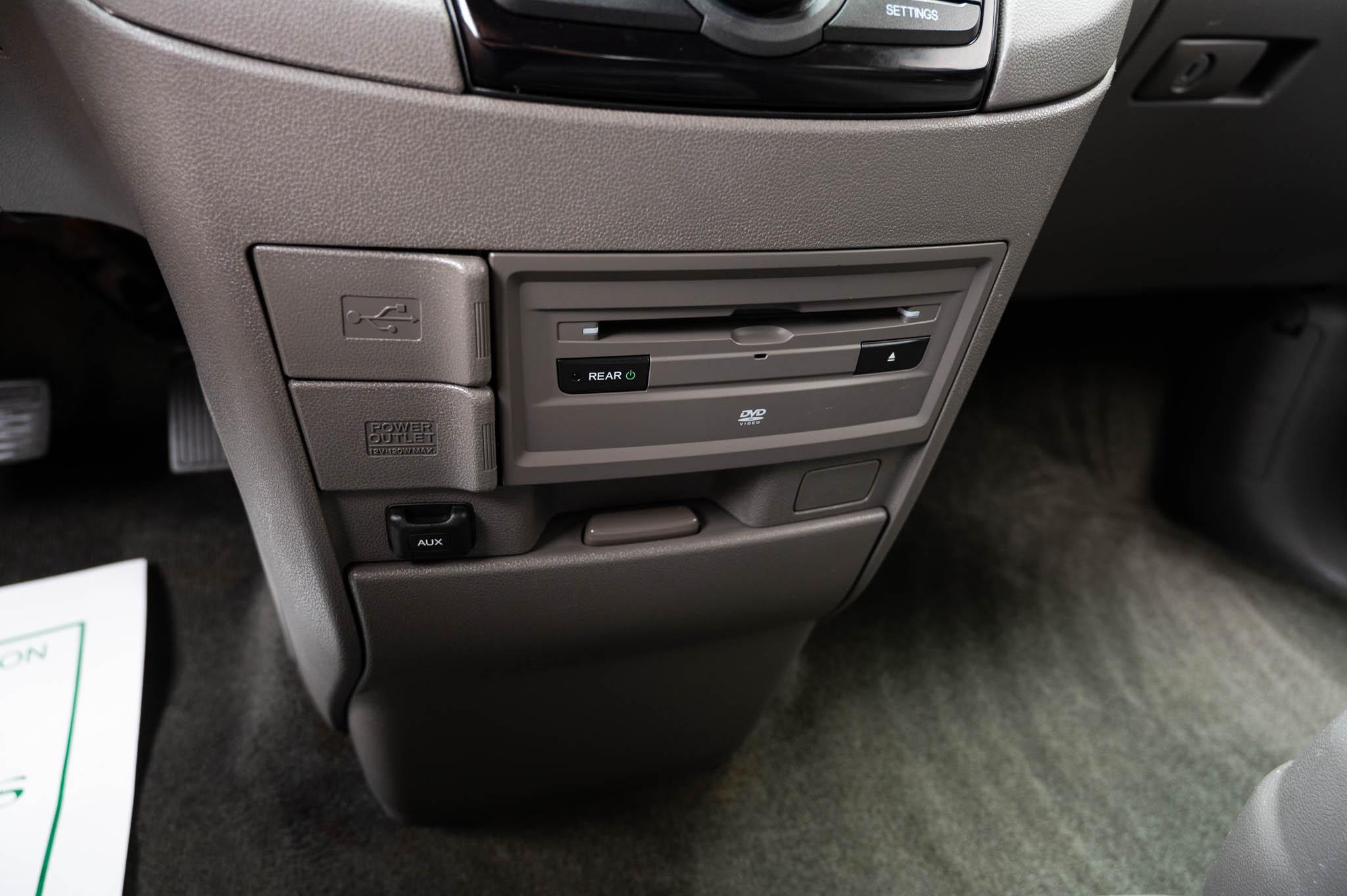 Honda Odyssey SE 2016