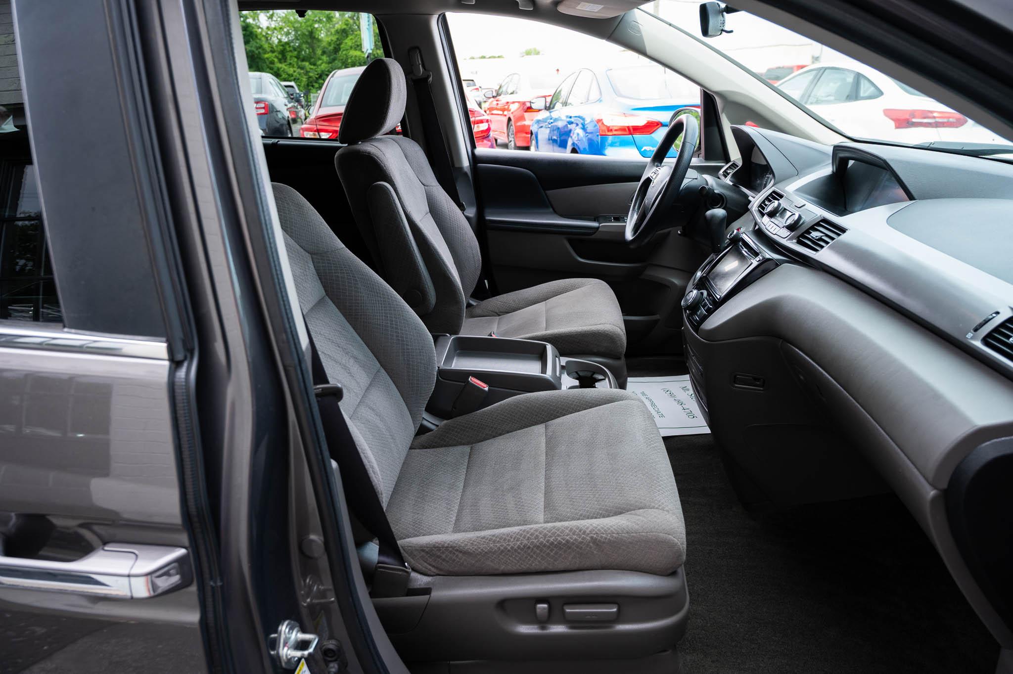 Honda Odyssey SE 2016