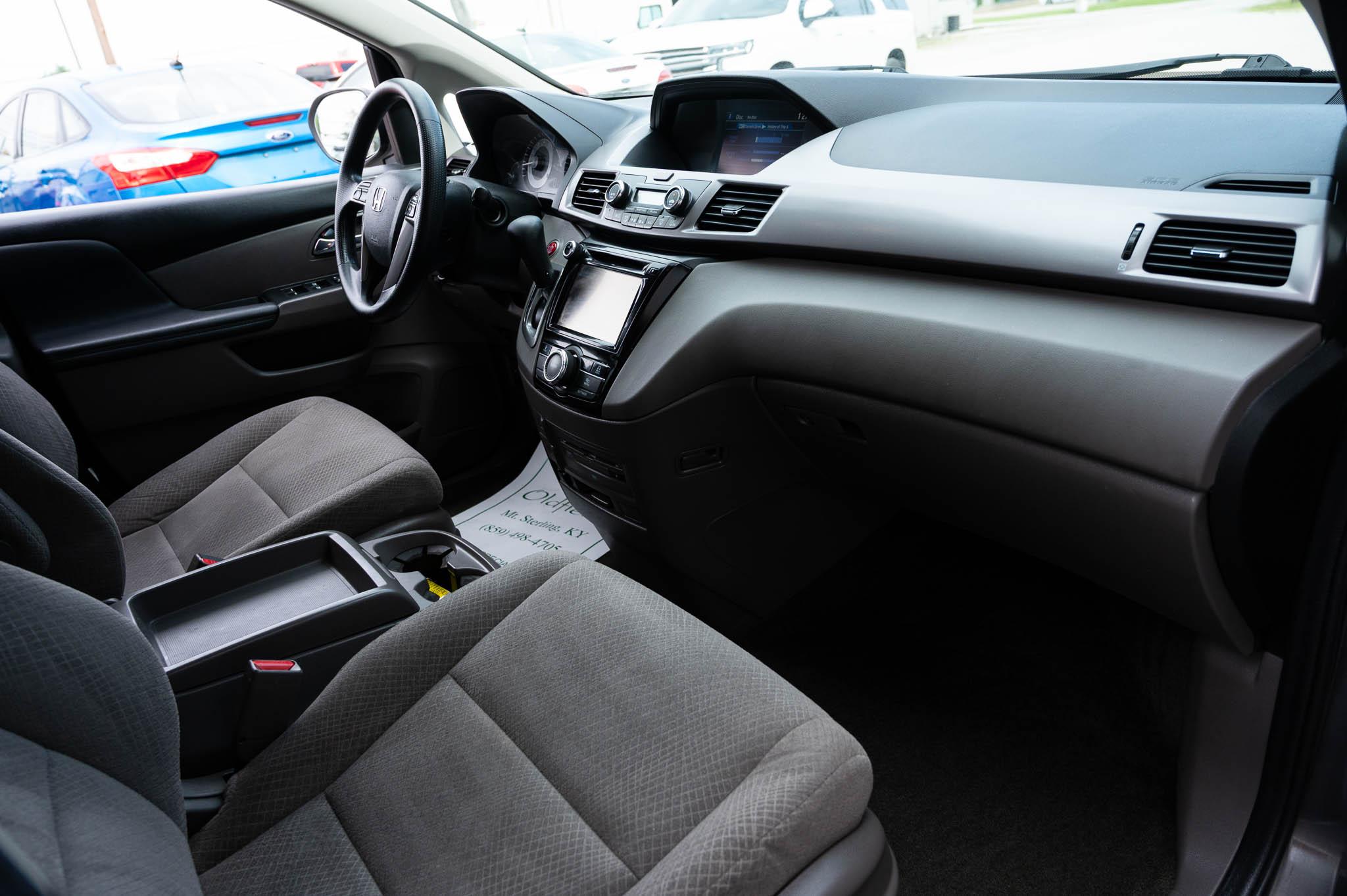 Honda Odyssey SE 2016