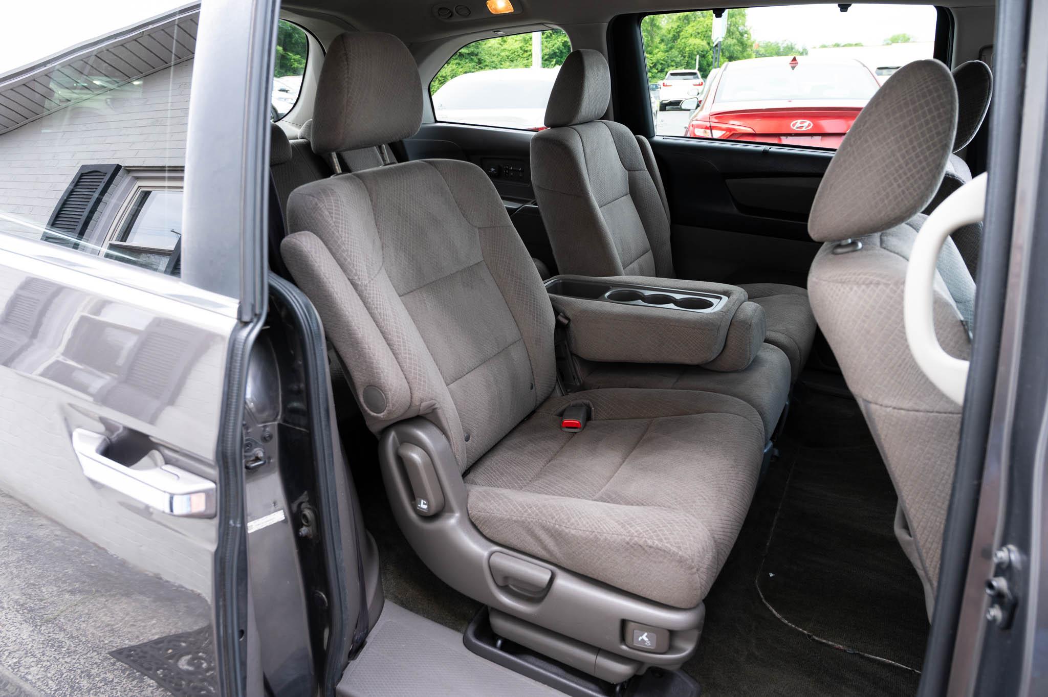 Honda Odyssey SE 2016
