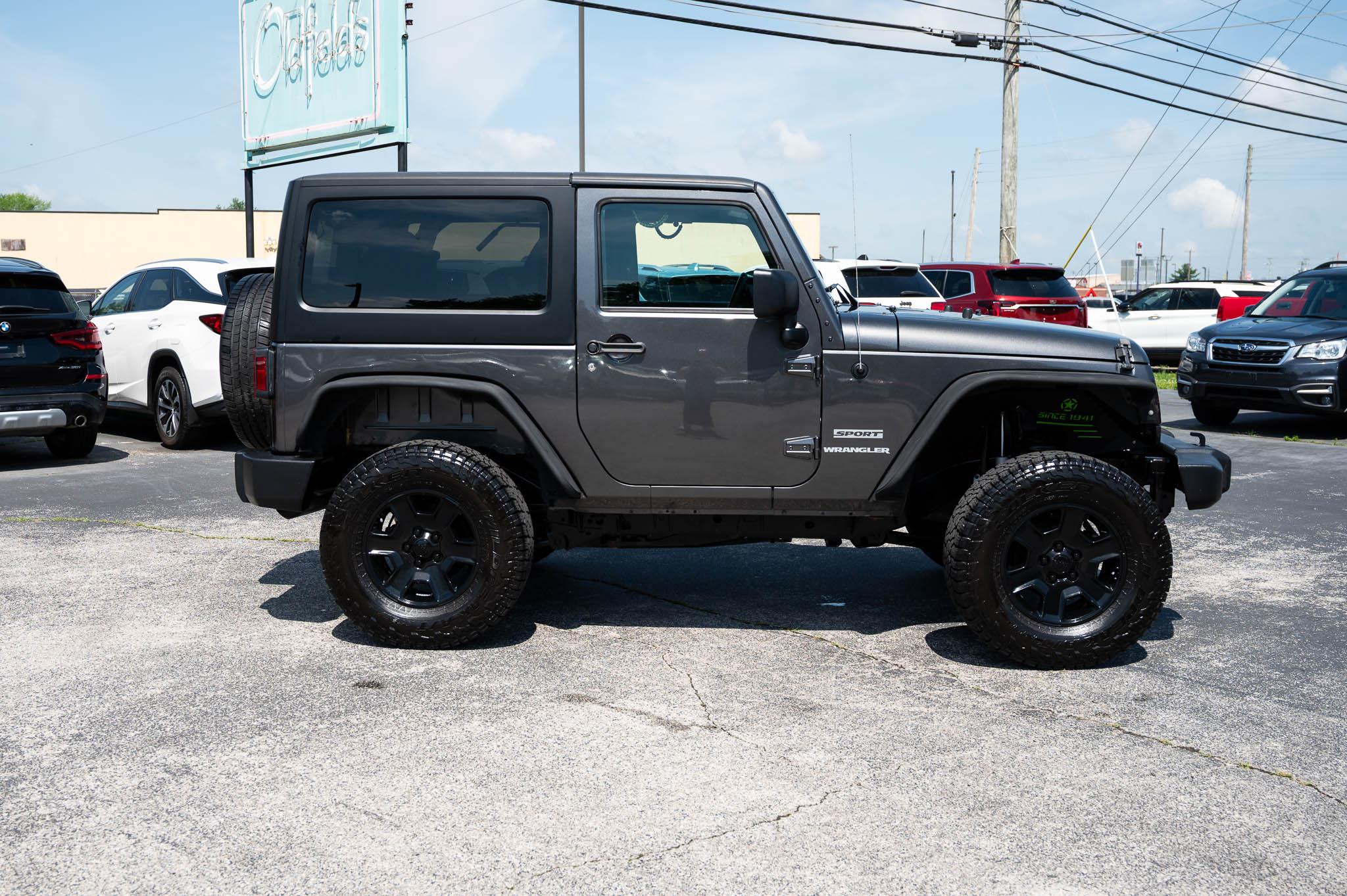 Jeep Wrangler Sport 4WD 2017