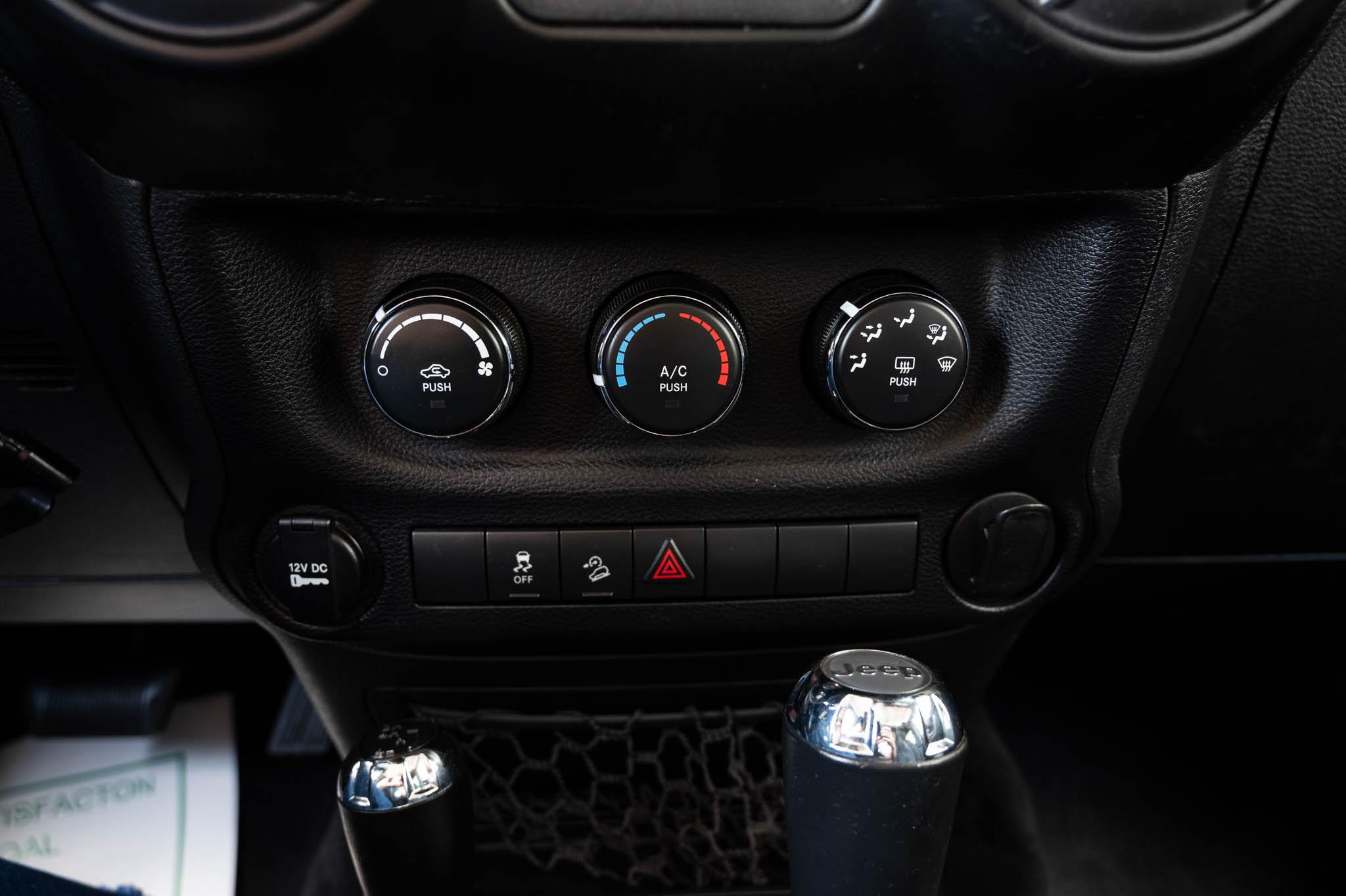 Jeep Wrangler Sport 4WD 2017