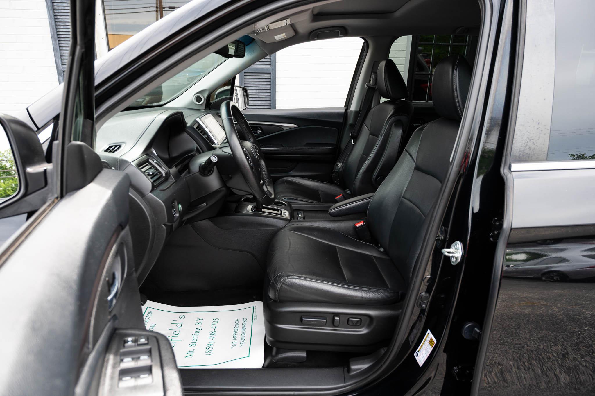 Honda Pilot EX-L w/Navigation AWD 2017