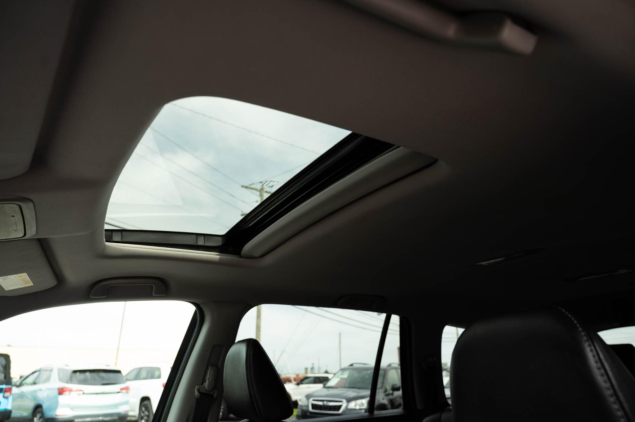 Honda Pilot EX-L w/Navigation AWD 2017