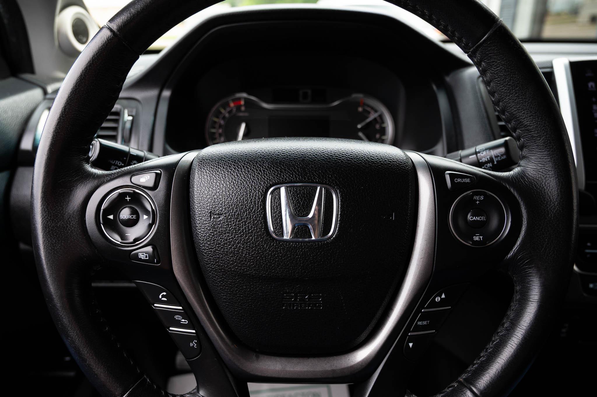 Honda Pilot EX-L w/Navigation AWD 2017