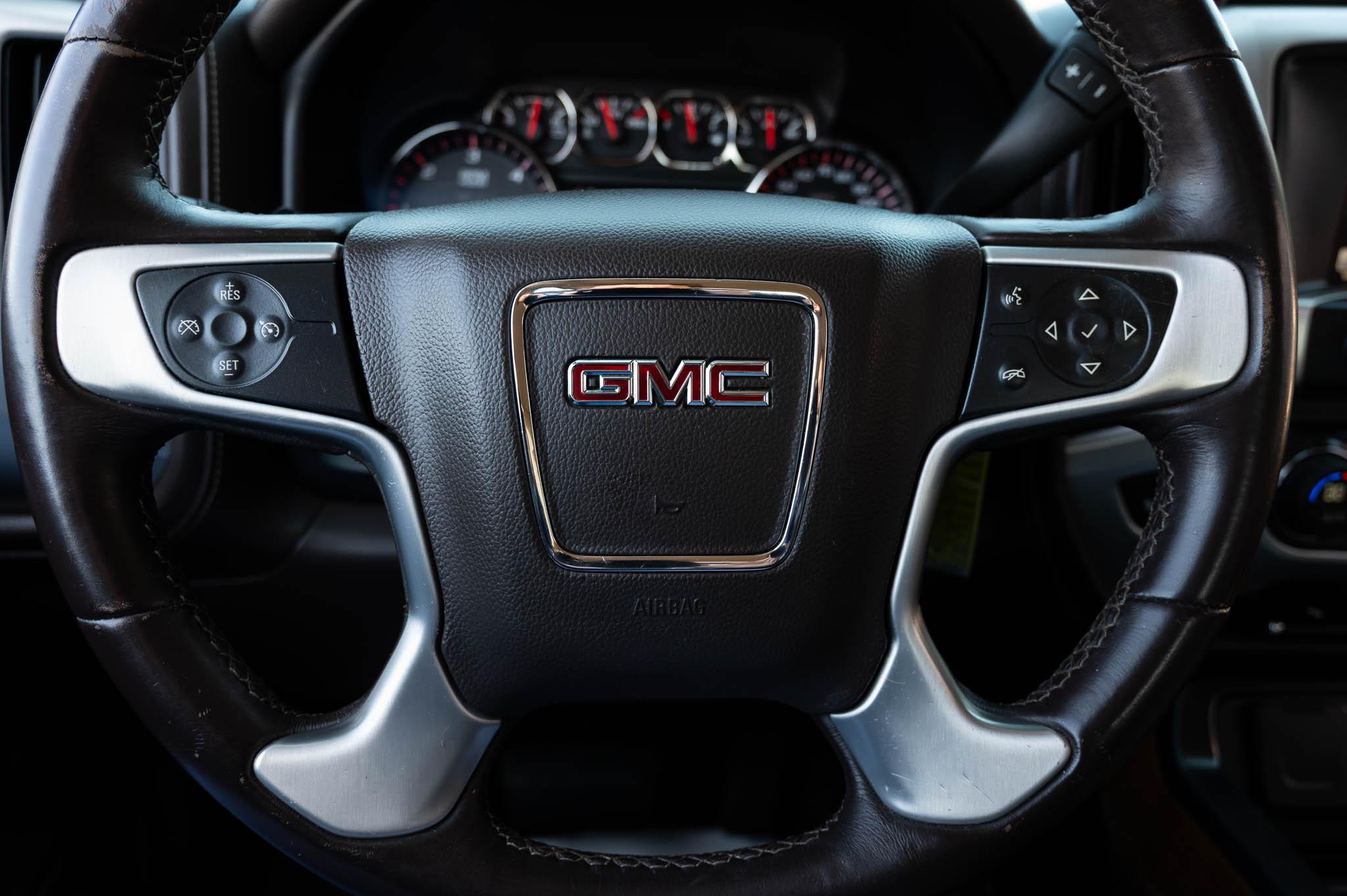 GMC Sierra 1500 SLT Crew Cab 4WD 2014