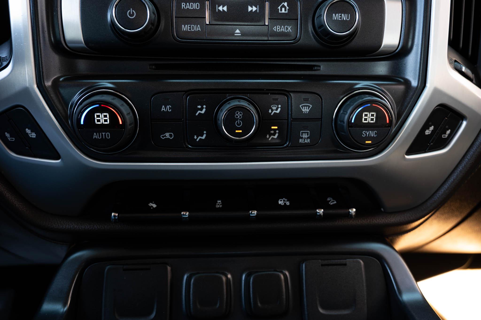 GMC Sierra 1500 SLT Crew Cab 4WD 2014