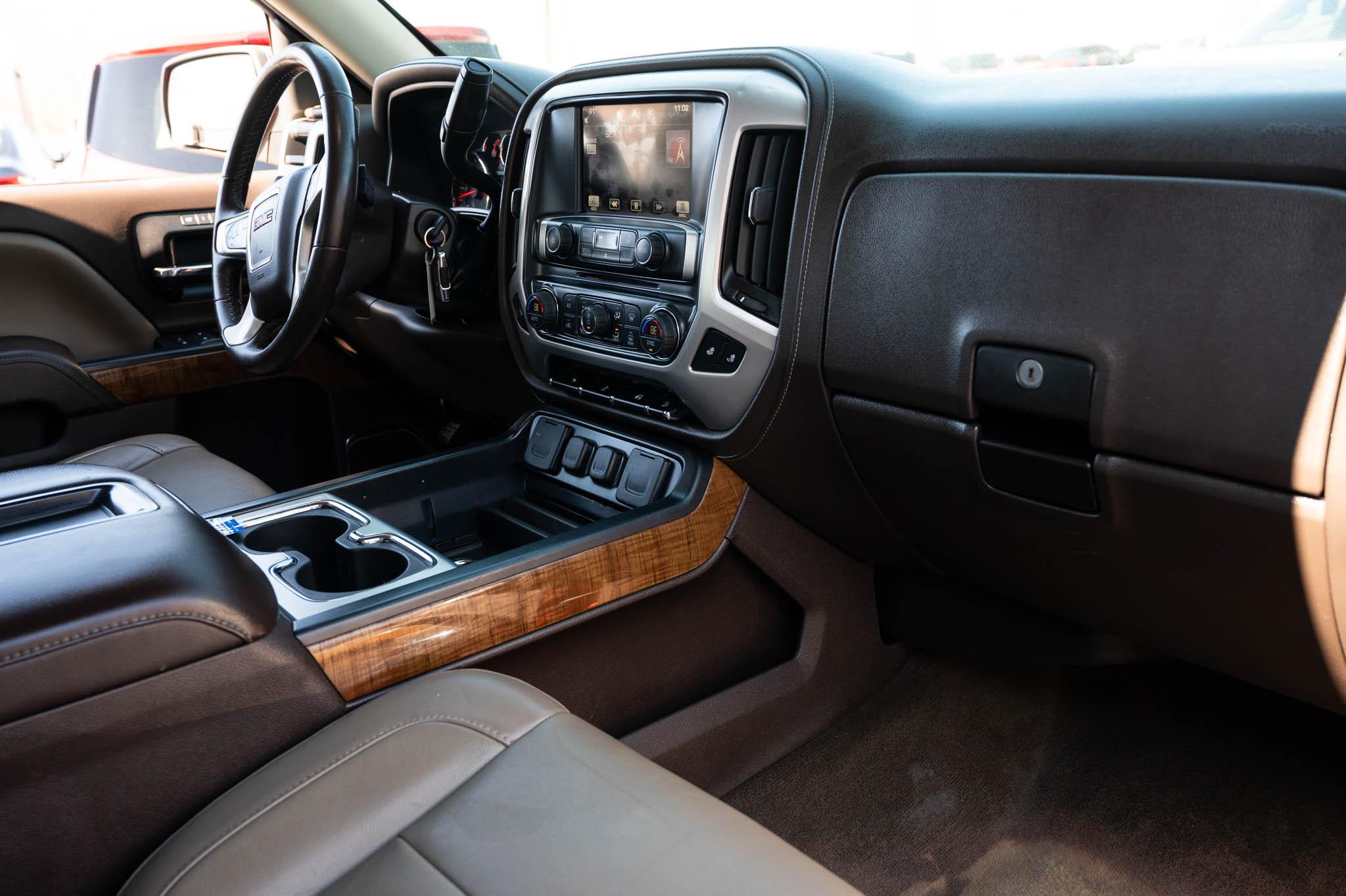 GMC Sierra 1500 SLT Crew Cab 4WD 2014
