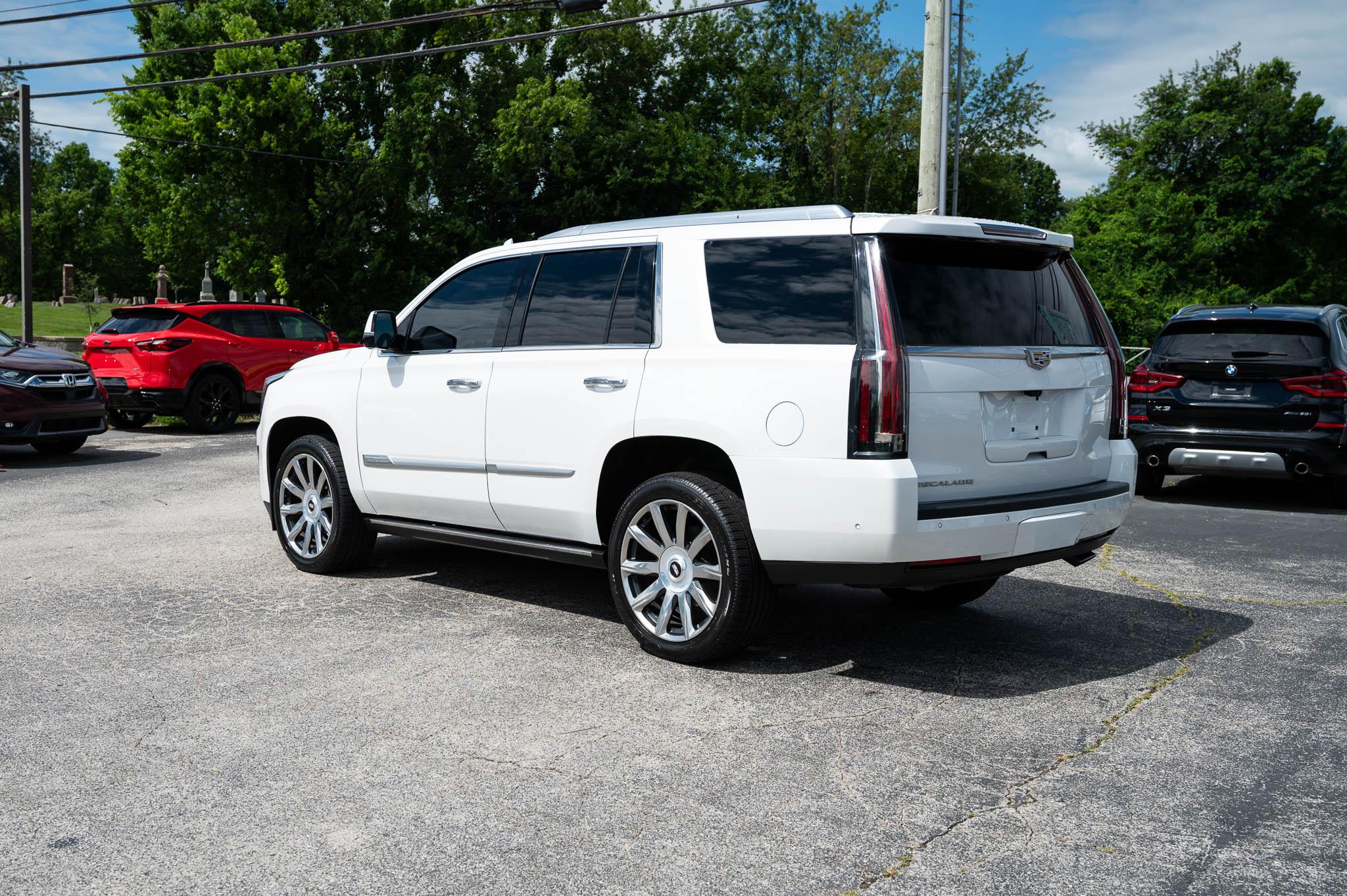 Cadillac Escalade Platinum 4WD 2018