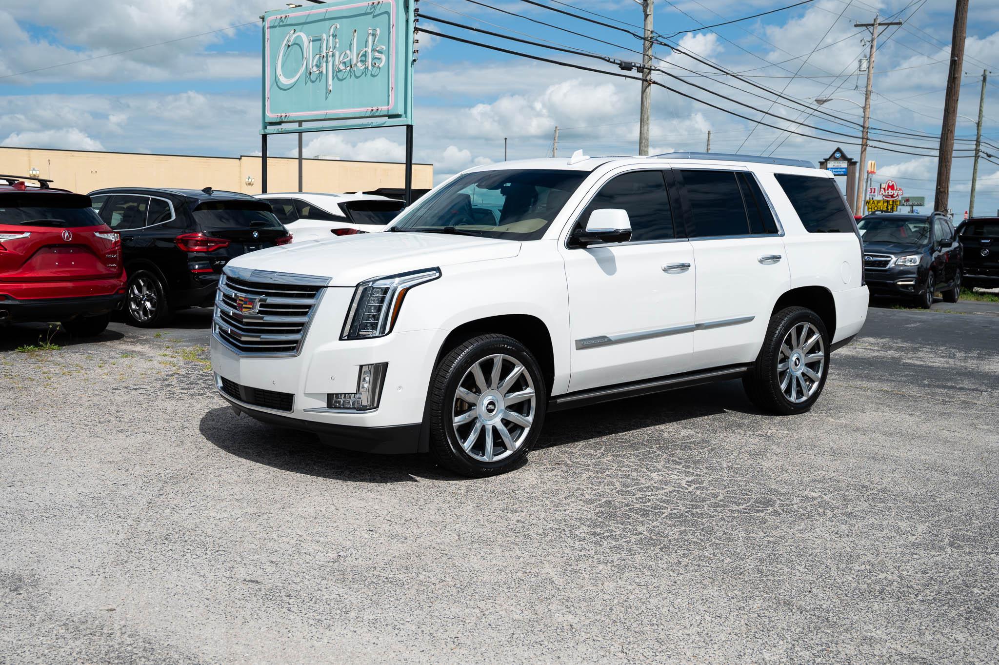 Cadillac Escalade Platinum 4WD 2018