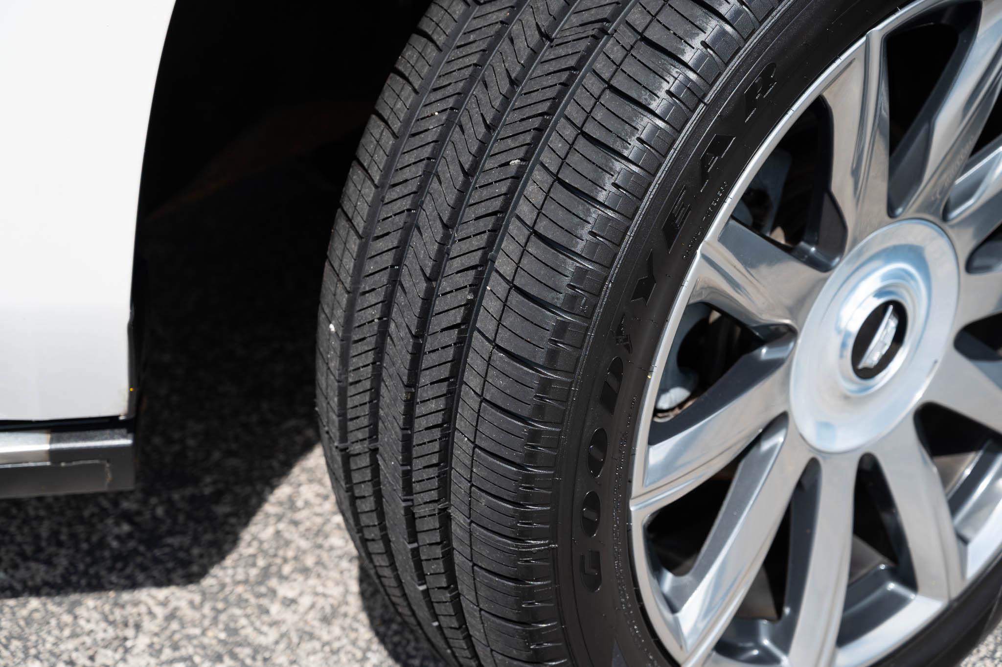 Cadillac Escalade Platinum 4WD 2018