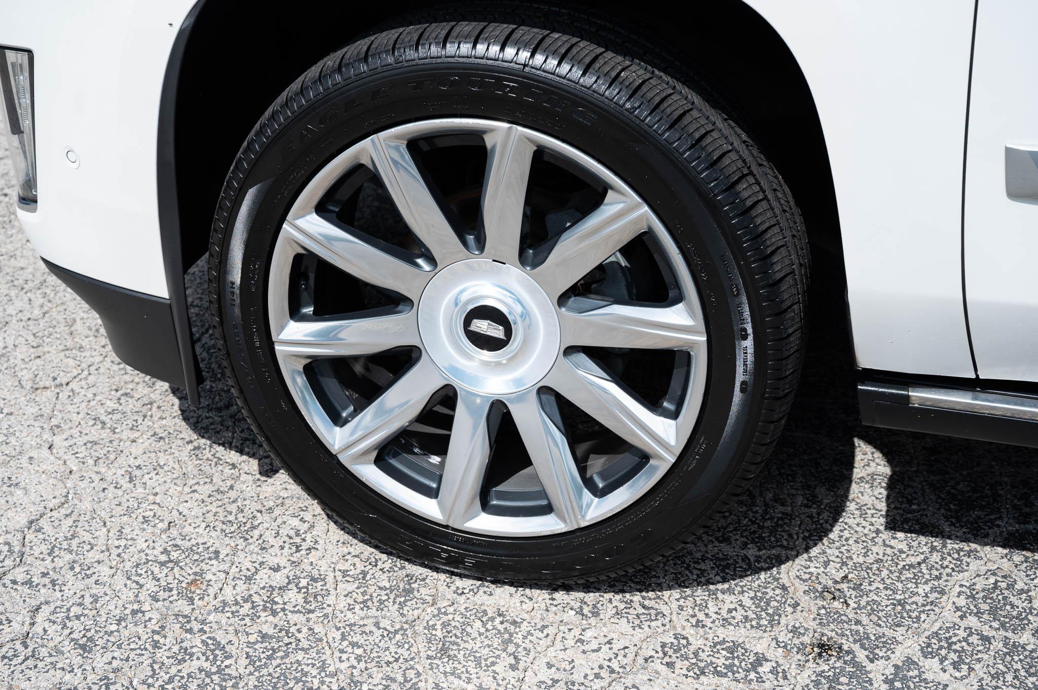 Cadillac Escalade Platinum 4WD 2018