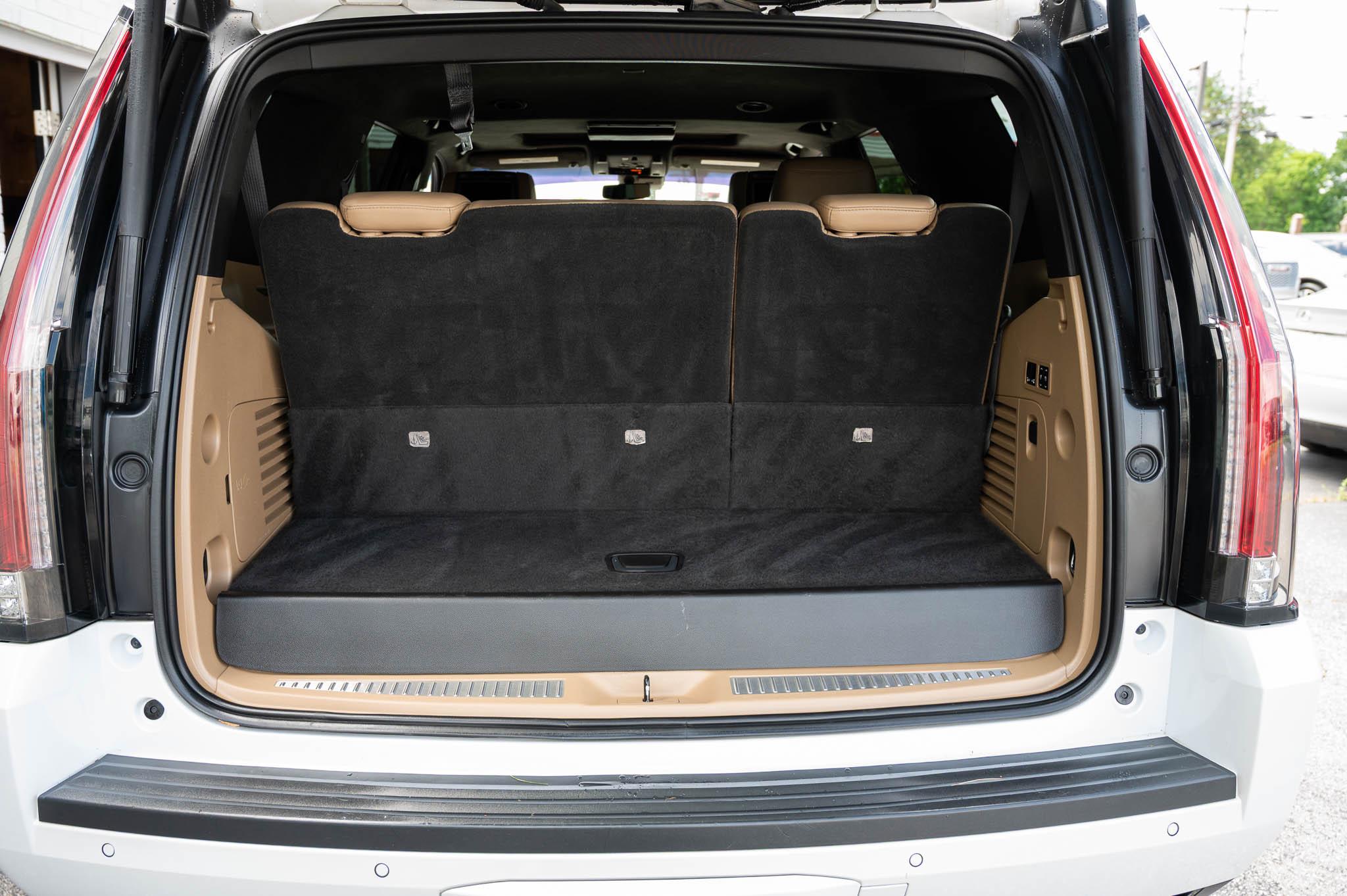 Cadillac Escalade Platinum 4WD 2018