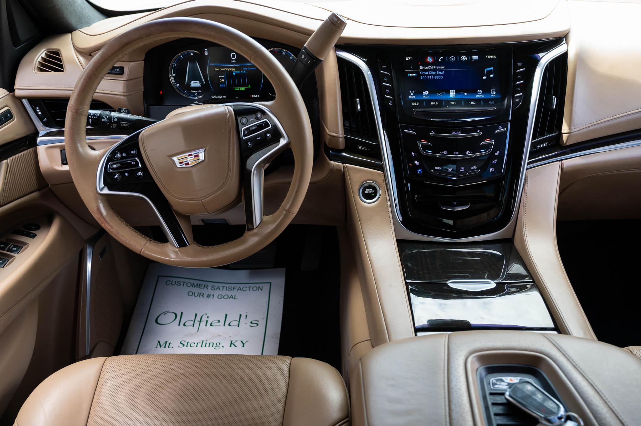 Cadillac Escalade Platinum 4WD 2018