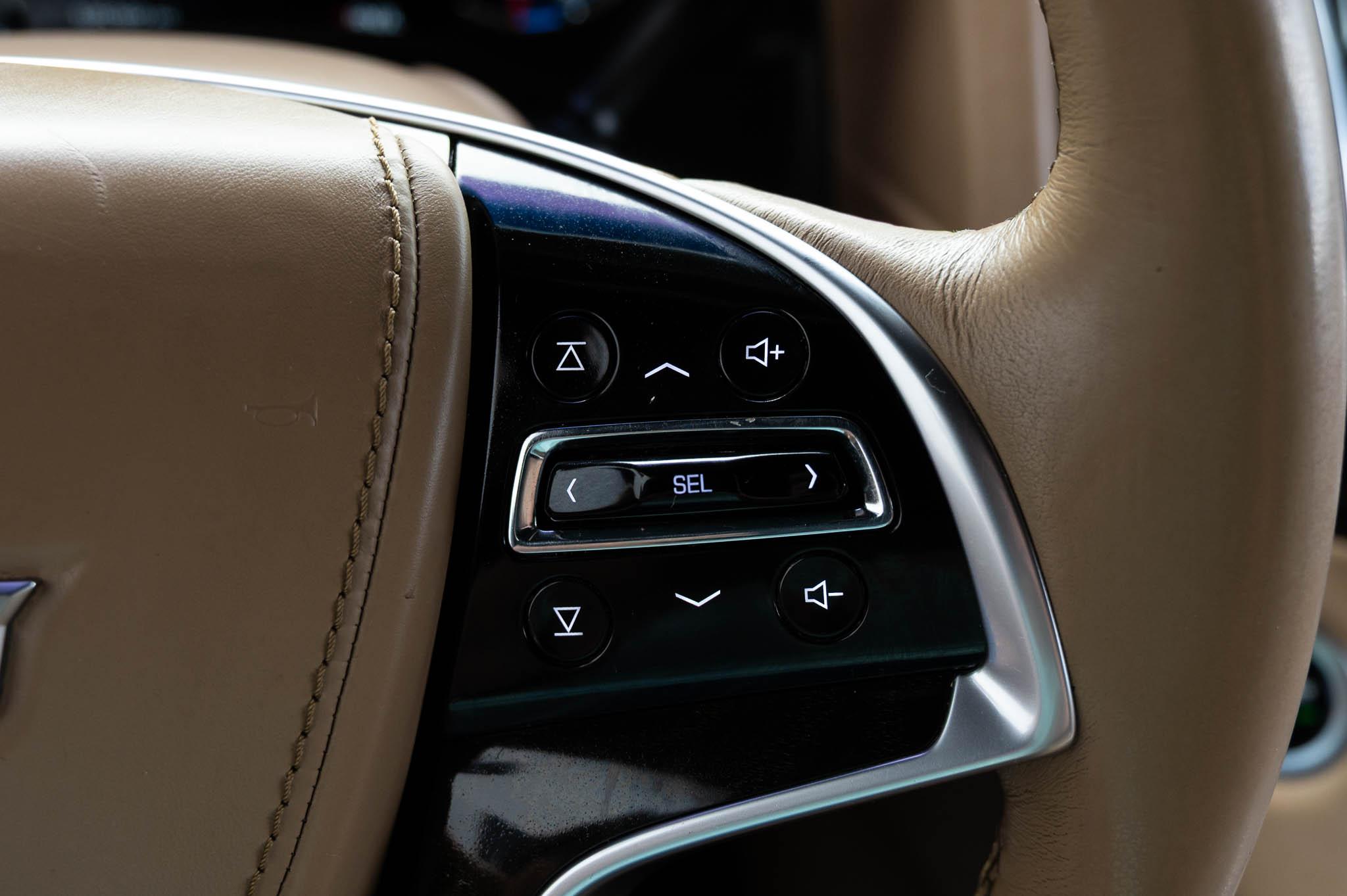 Cadillac Escalade Platinum 4WD 2018