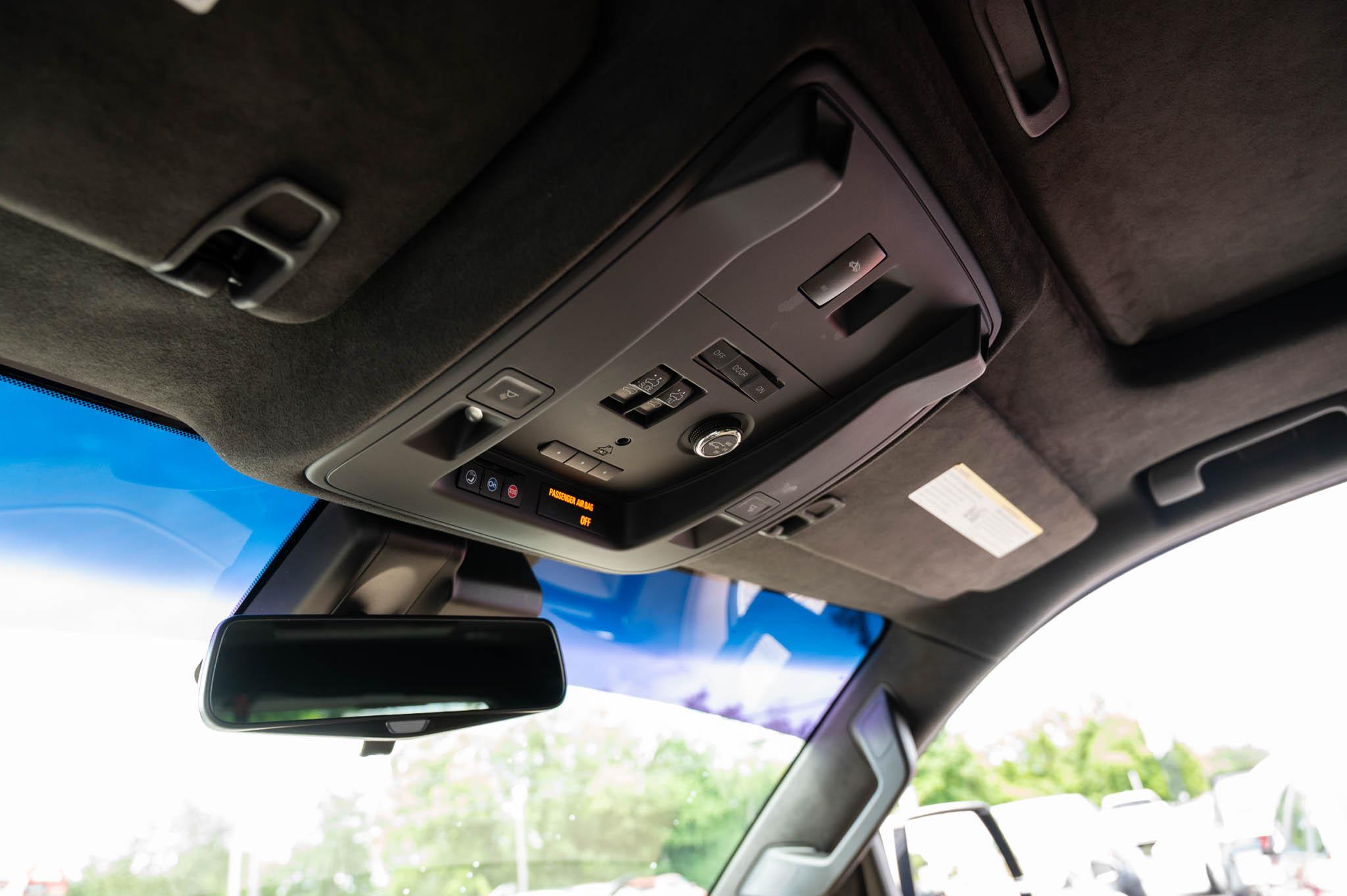 Cadillac Escalade Platinum 4WD 2018
