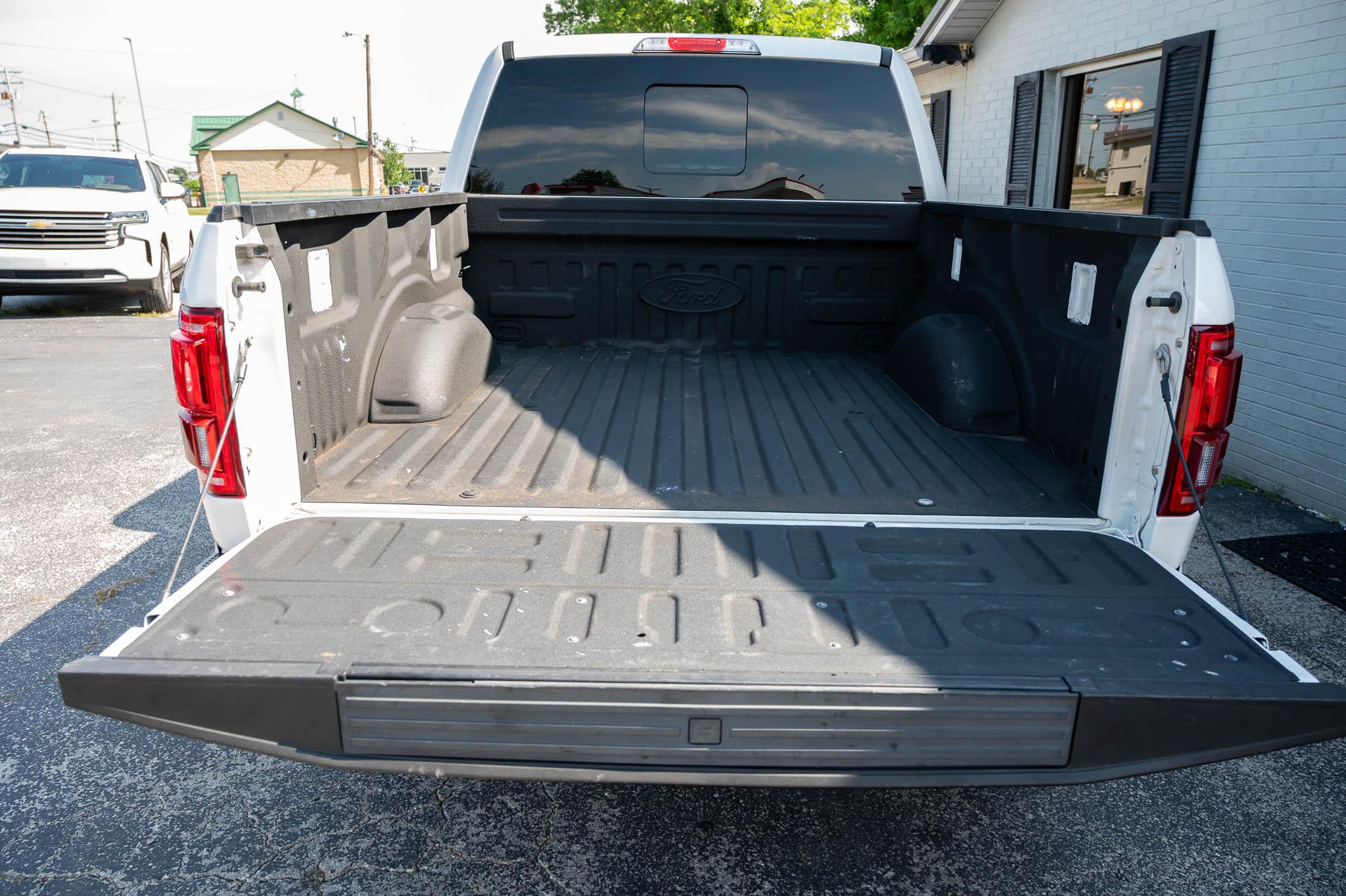 Ford F-150 Platinum SuperCrew 5.5-ft. Bed 4WD 2017