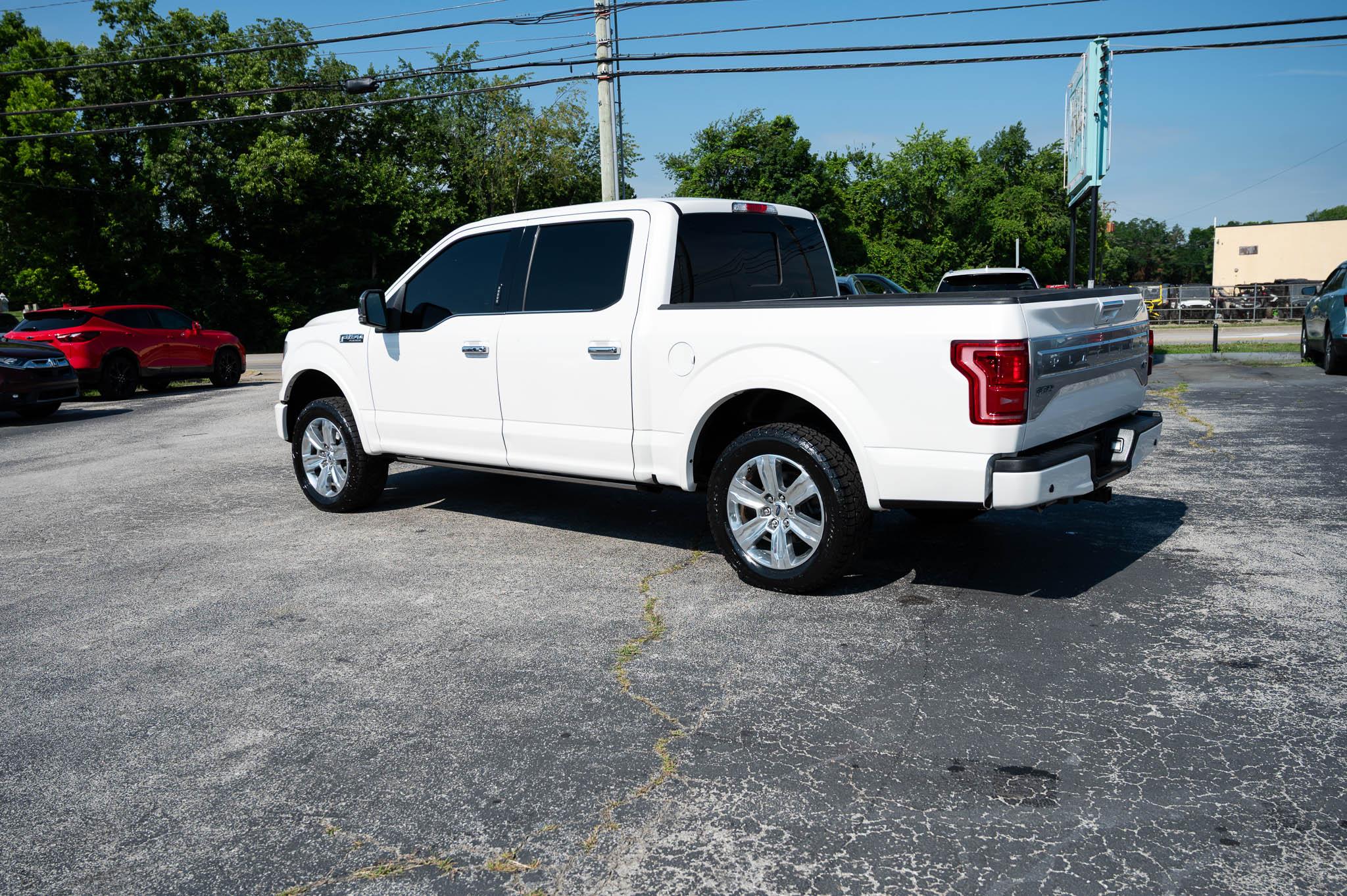 Ford F-150 Platinum SuperCrew 5.5-ft. Bed 4WD 2017