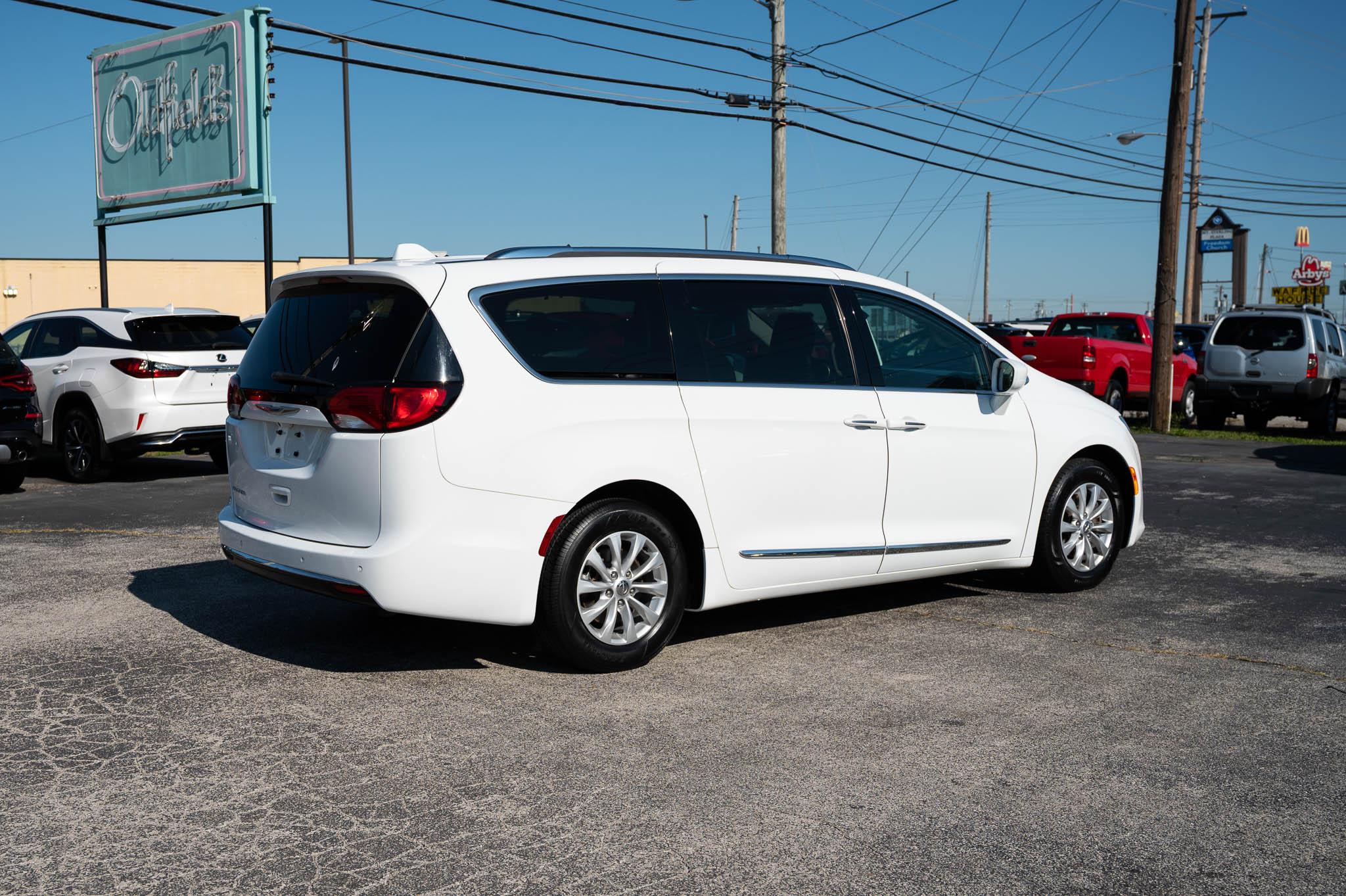 Chrysler Pacifica Touring-L 2018