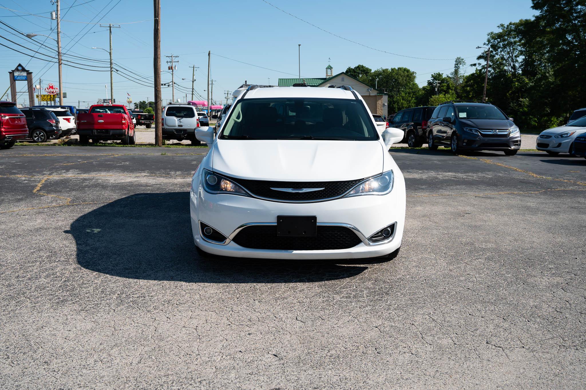 Chrysler Pacifica Touring-L 2018
