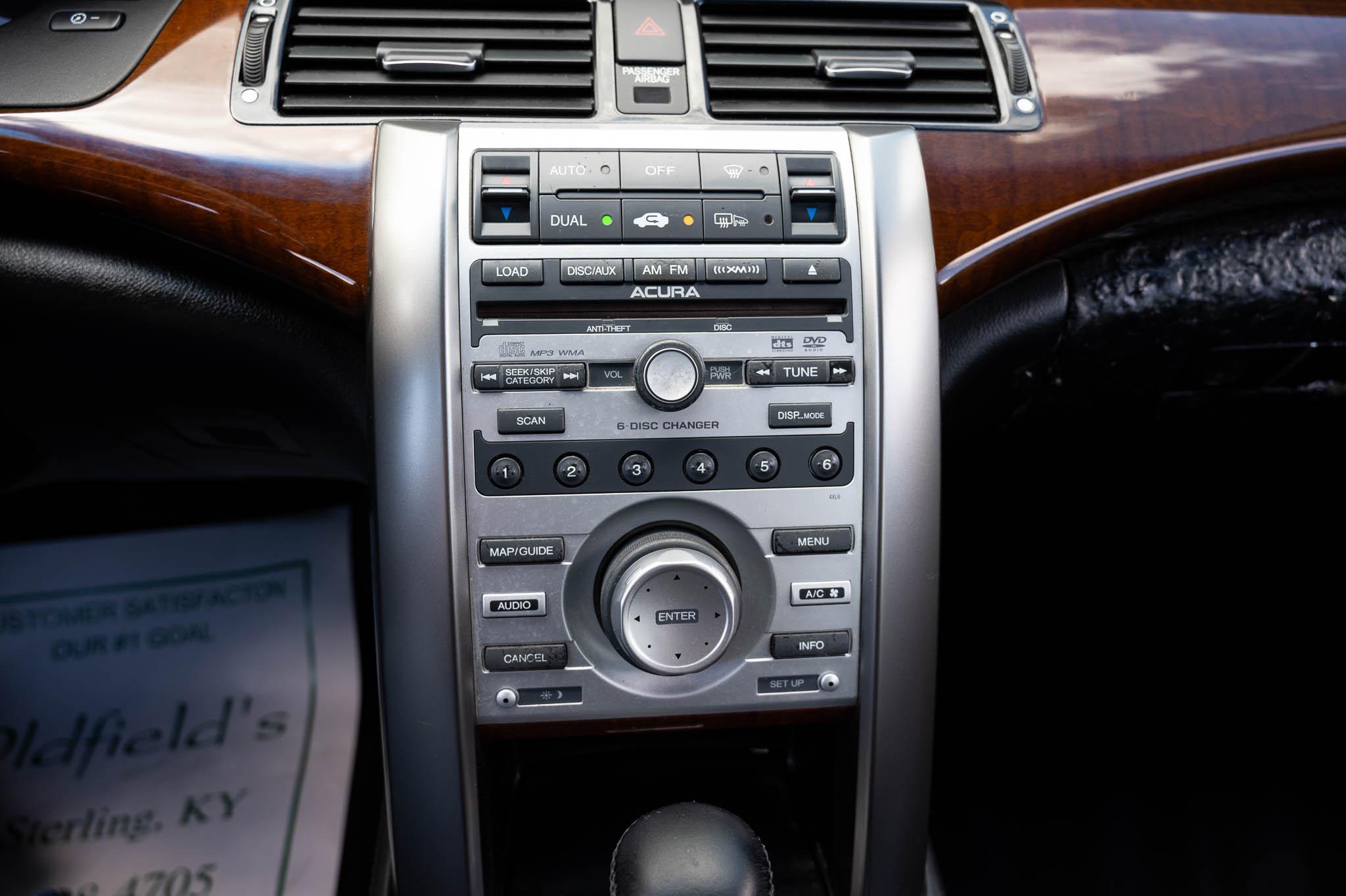 Acura RL 4dr Sdn w/Navigation System 2007