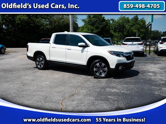 White 2018 Honda Ridgeline Pickup Truck All-Wheel Drive Automatic