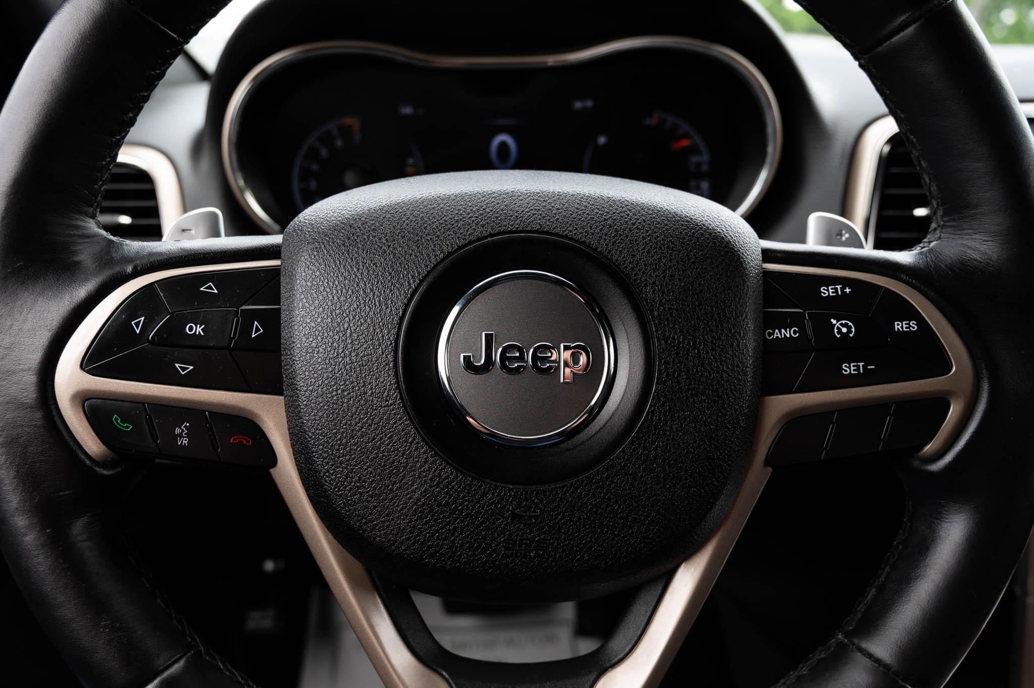 Jeep Grand Cherokee Laredo 4WD 2016