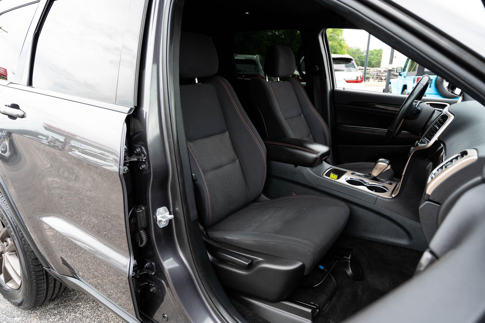 Jeep Grand Cherokee Laredo 4WD 2016