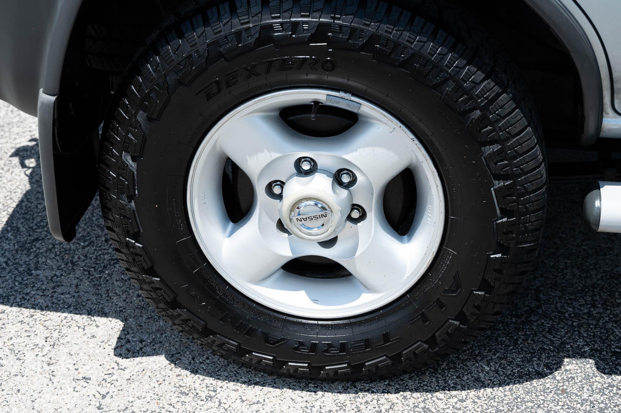 Nissan Xterra XE 4WD 2003
