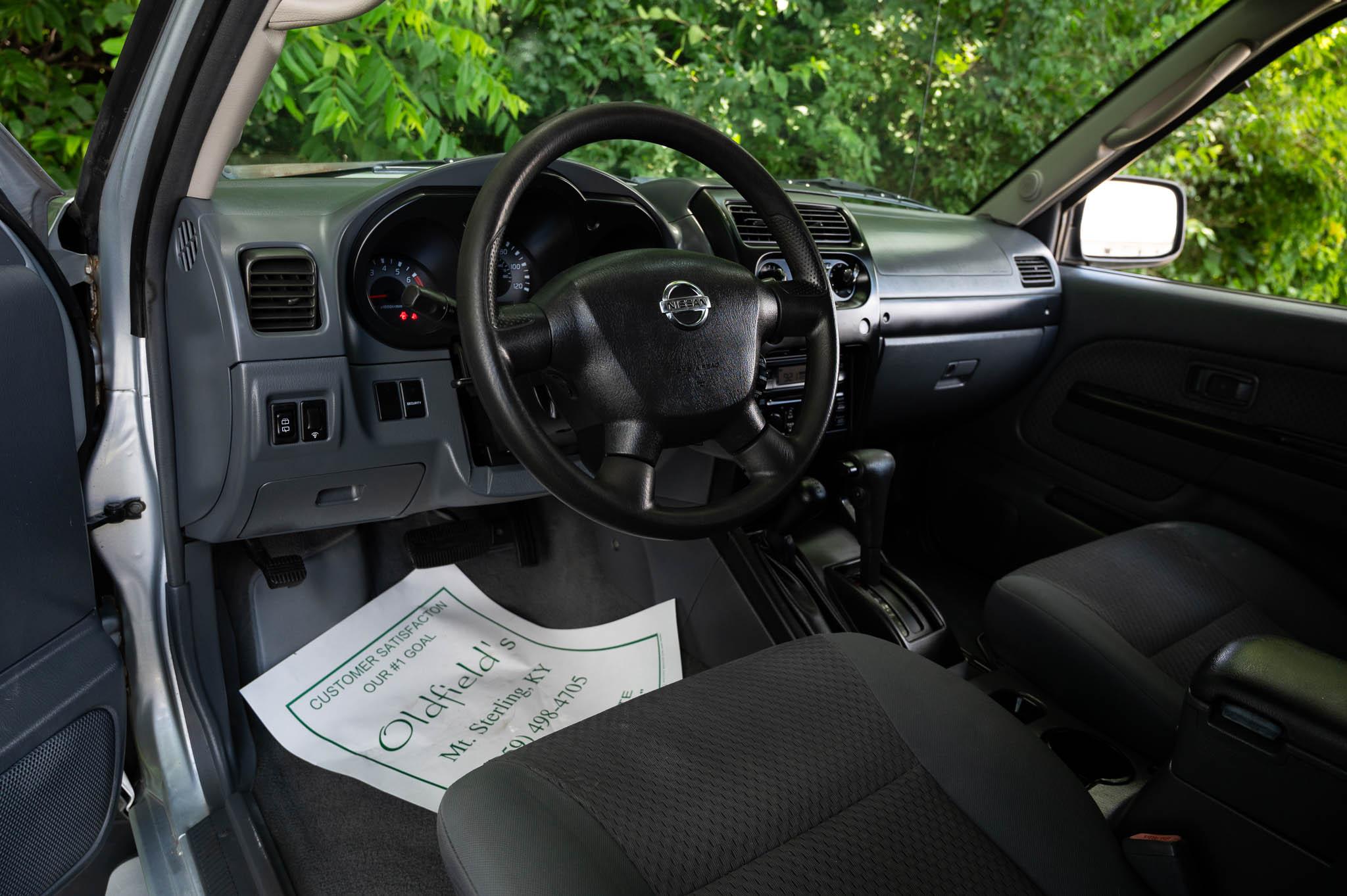 Nissan Xterra XE 4WD 2003