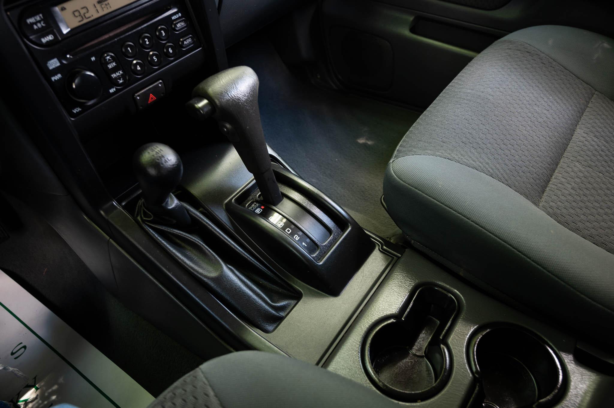 Nissan Xterra XE 4WD 2003
