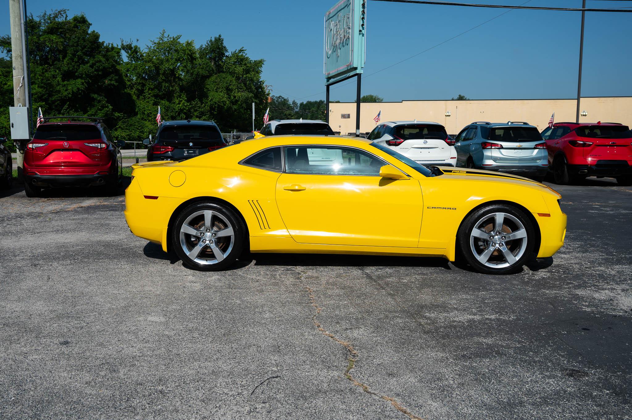 Chevrolet Camaro Coupe 1LT 2012