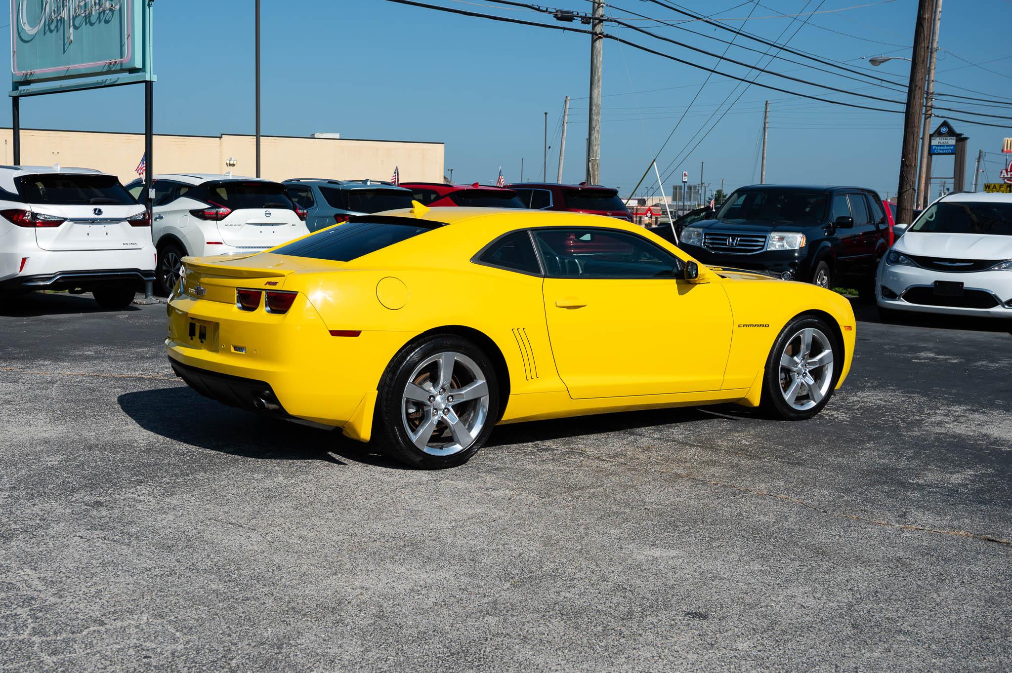 Chevrolet Camaro Coupe 1LT 2012