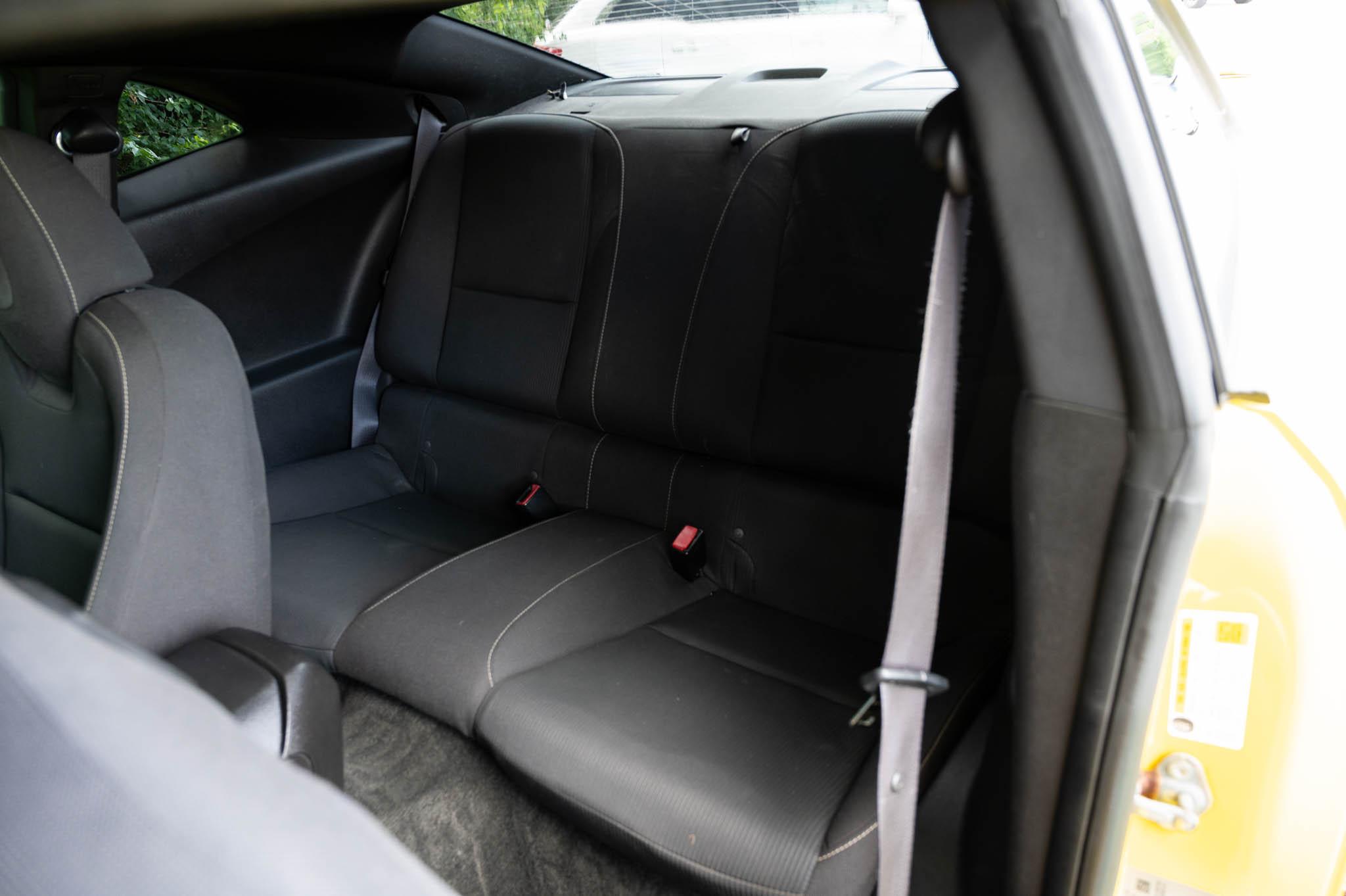 Chevrolet Camaro Coupe 1LT 2012