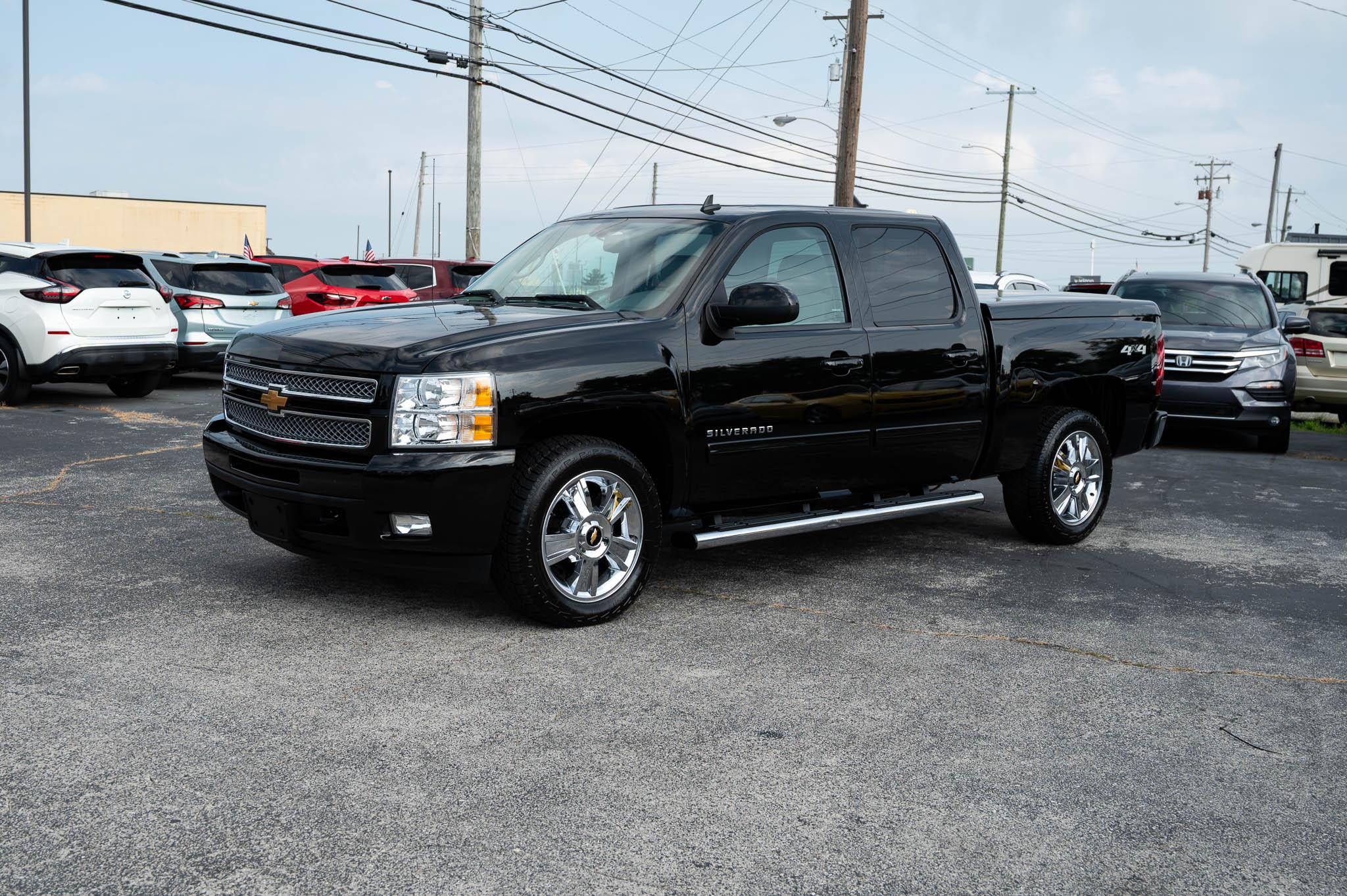 Chevrolet Silverado 1500 LTZ Crew Cab 4WD 2012