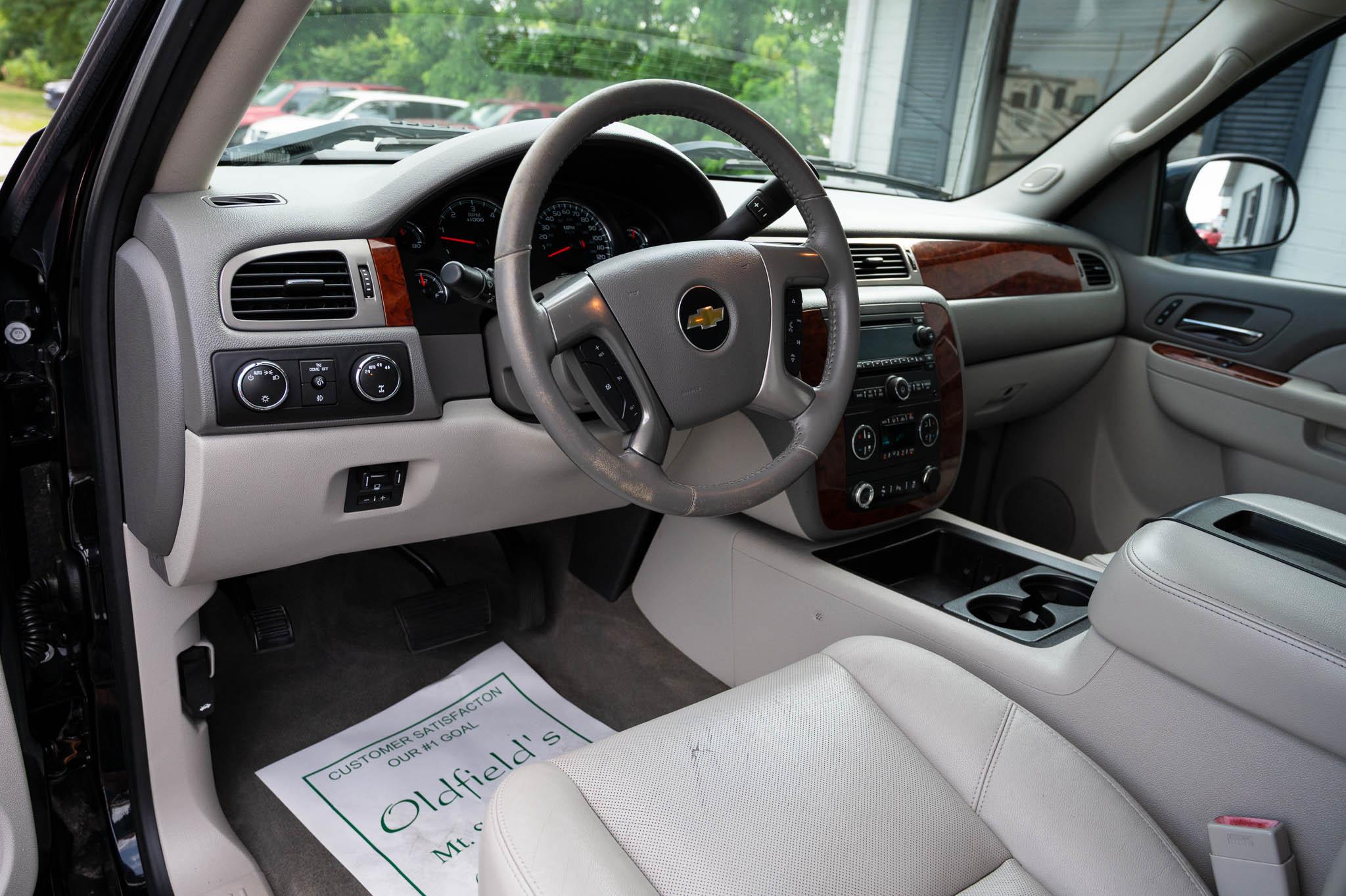 Chevrolet Silverado 1500 LTZ Crew Cab 4WD 2012