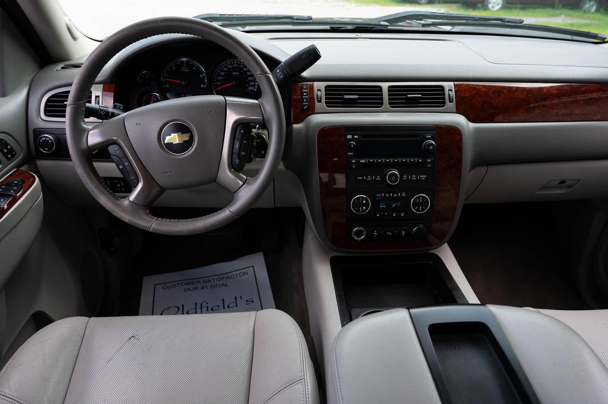 Chevrolet Silverado 1500 LTZ Crew Cab 4WD 2012