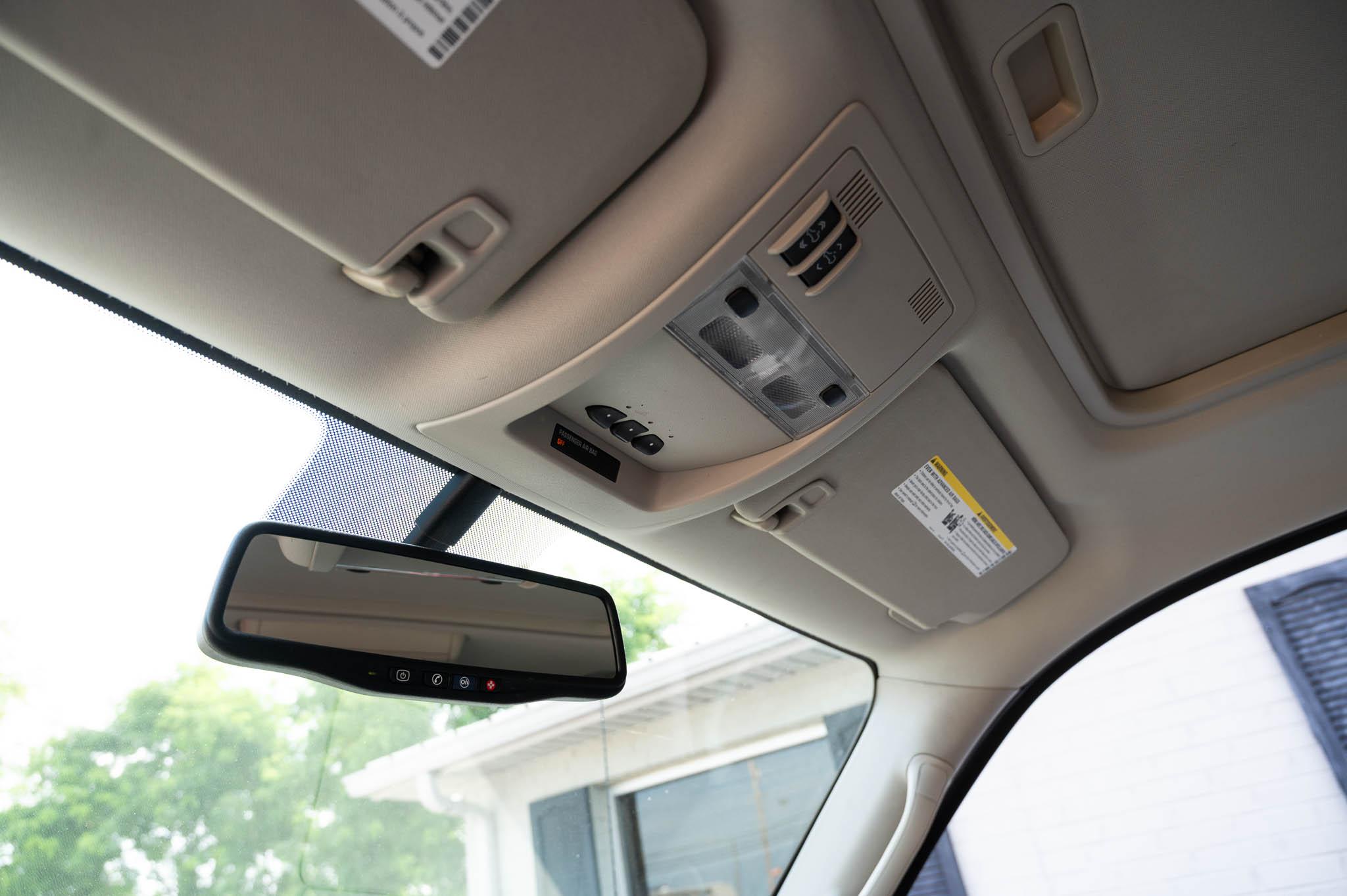 Chevrolet Silverado 1500 LTZ Crew Cab 4WD 2012
